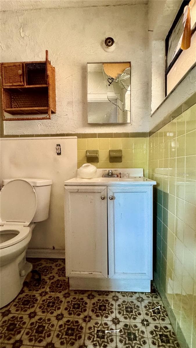 Single Family Residence at 833 MORNING SIDE DR, COCOA, photo 14 of 23