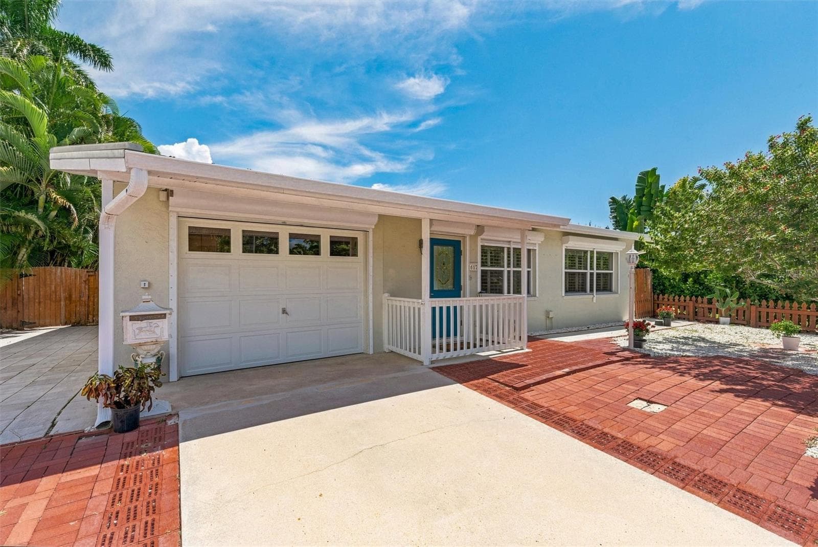 Single Family Residence at 617 W OLYMPIA AVE, PUNTA GORDA, photo 38 of 65