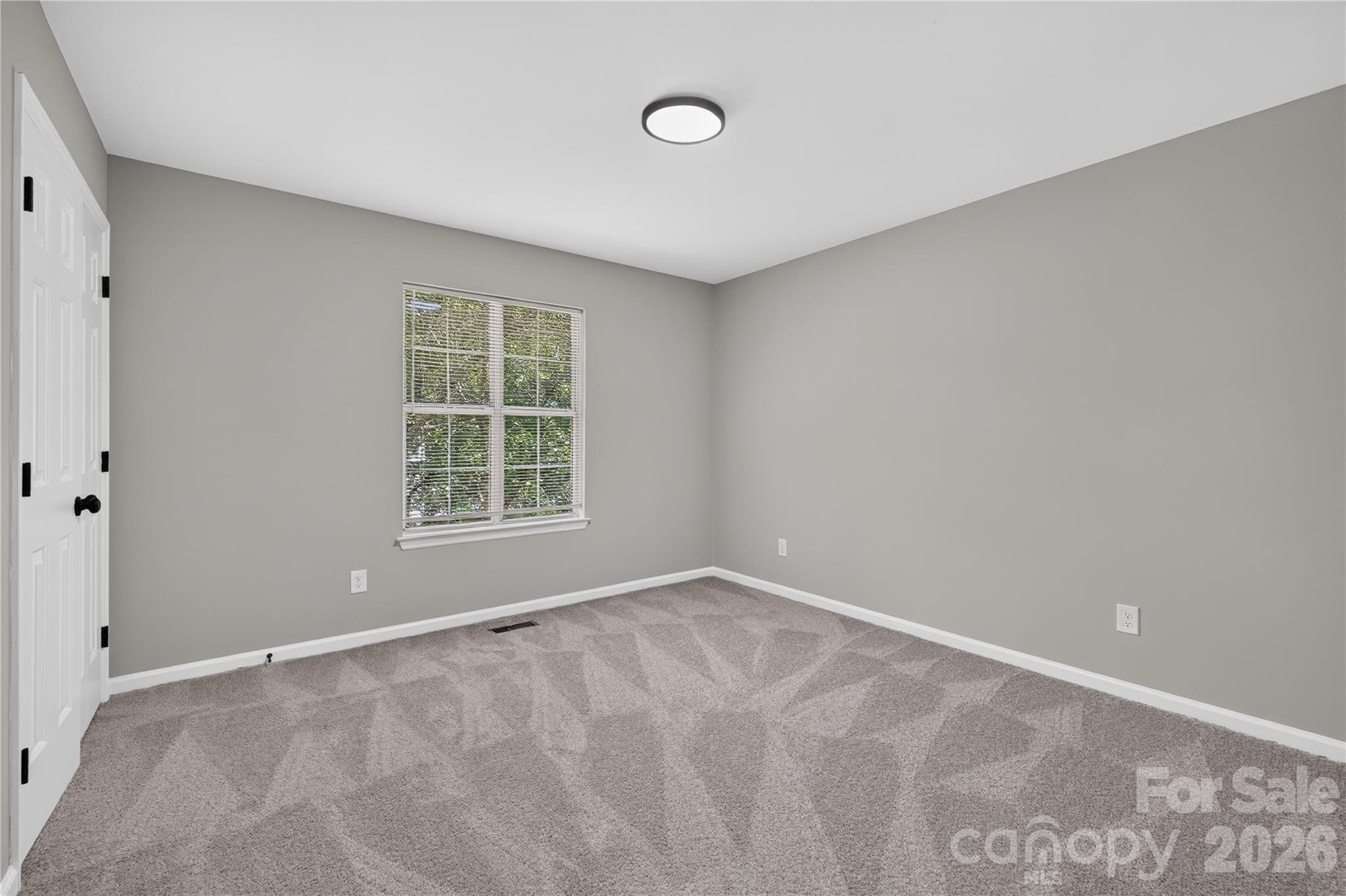 Single Family Residence at 702 Foxborough Road, Charlotte, photo 17 of 28