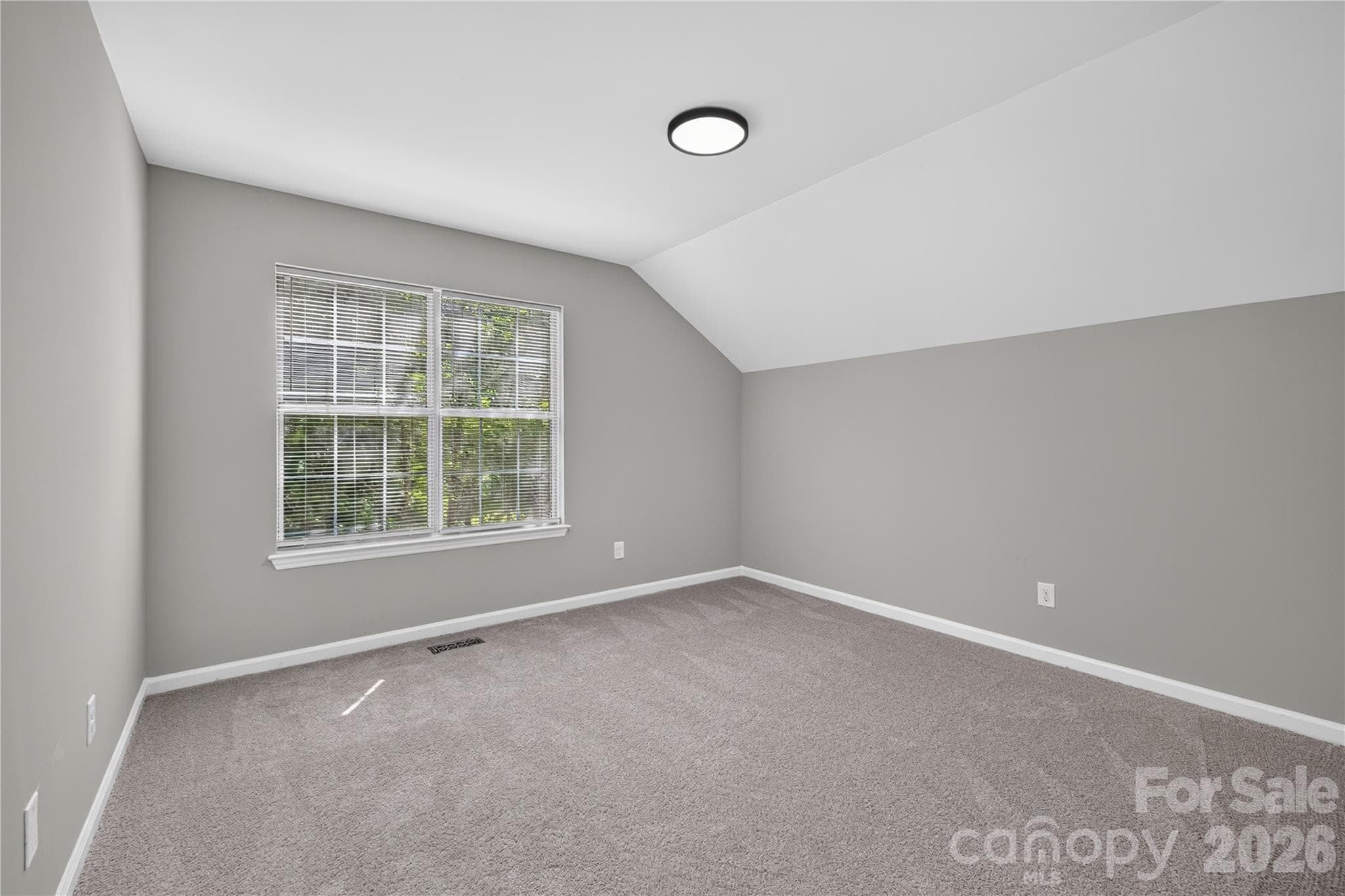 Single Family Residence at 702 Foxborough Road, Charlotte, photo 18 of 28