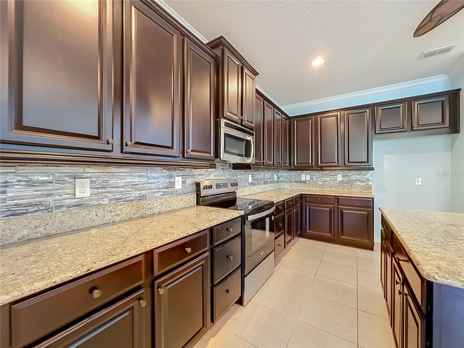 Single Family Residence at 3012 SAN LEO DR, ORLANDO, photo 21 of 80