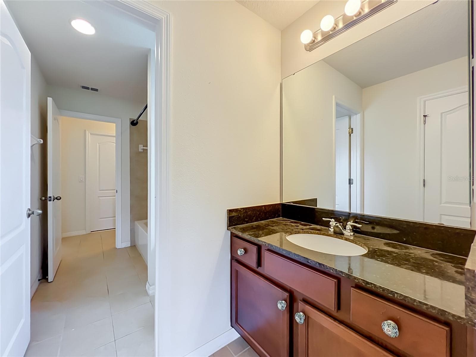 Single Family Residence at 3012 SAN LEO DR, ORLANDO, photo 52 of 80