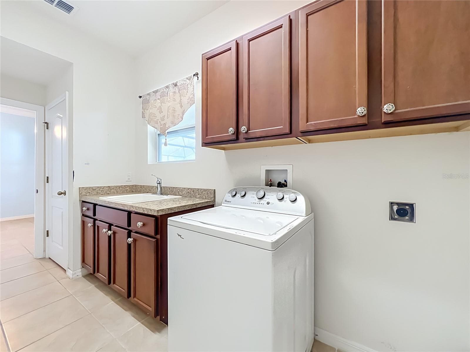 Single Family Residence at 3012 SAN LEO DR, ORLANDO, photo 72 of 80