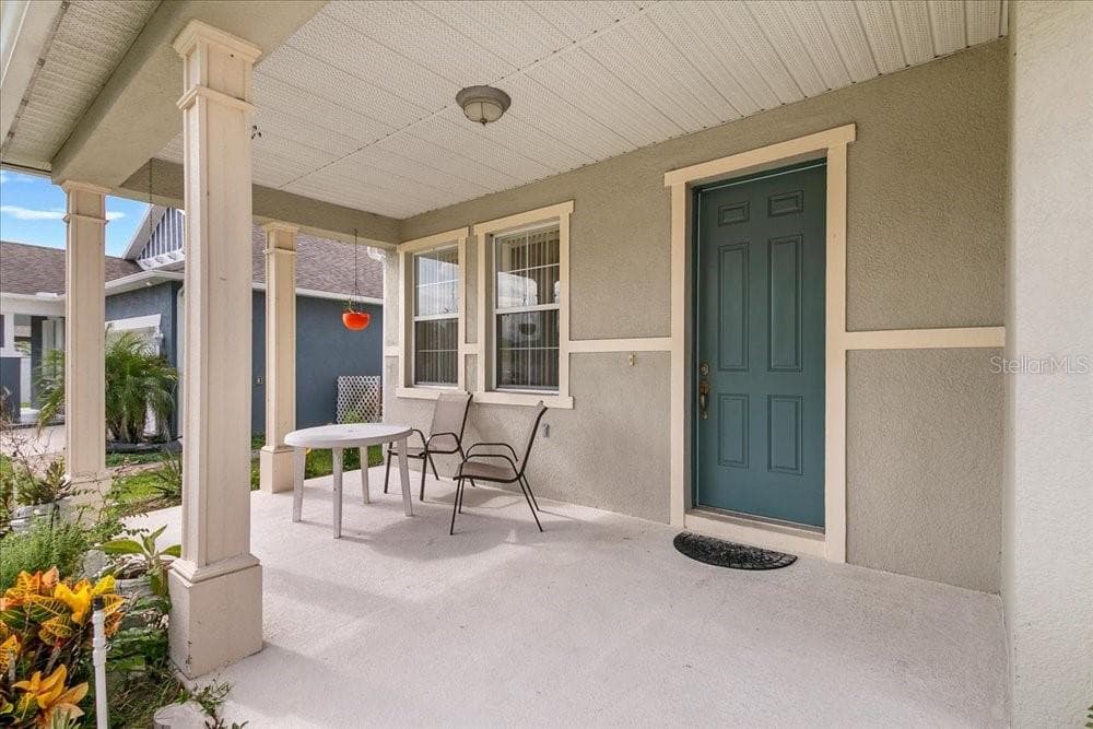 front Porch 2 - 3531 LINNET CT, KISSIMMEE