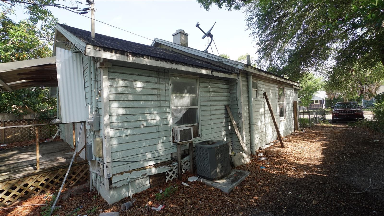 Single Family Residence at 2135 44TH ST S, ST PETERSBURG, photo 5 of 10