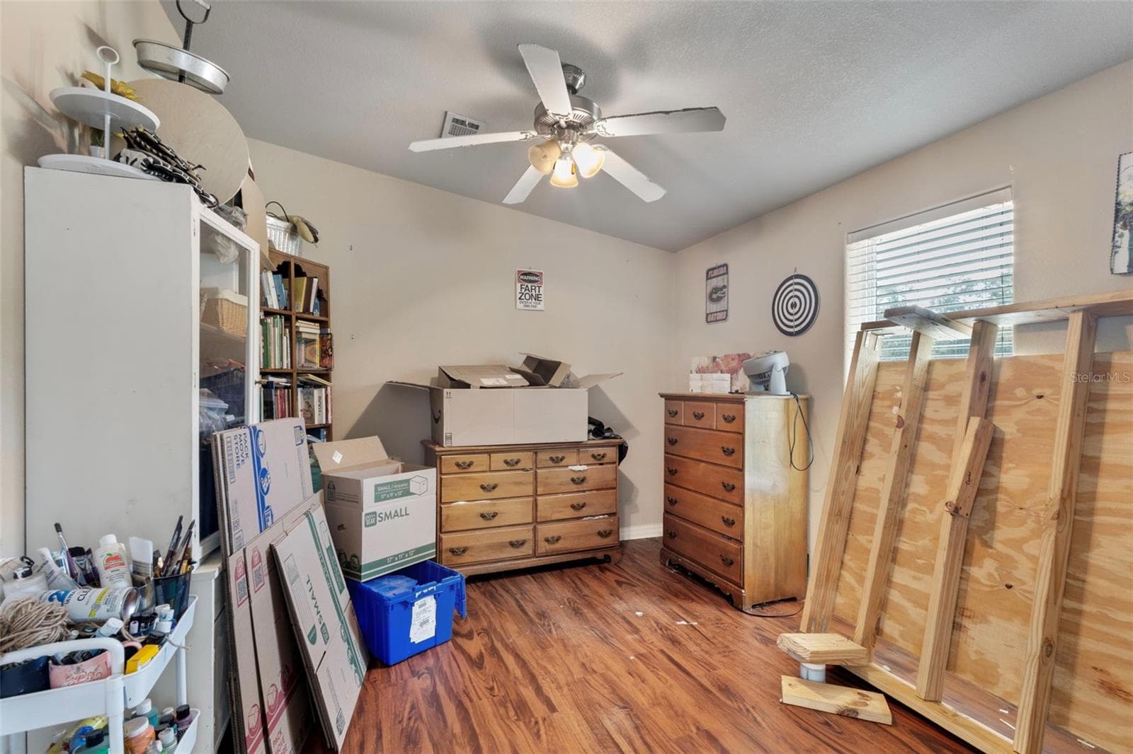 Manufactured Home at 17171 NW 80TH TER, TRENTON, photo 11 of 33