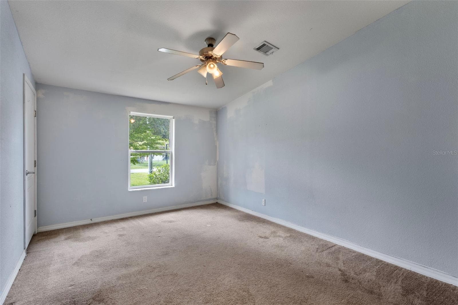 Manufactured Home at 17171 NW 80TH TER, TRENTON, photo 19 of 33
