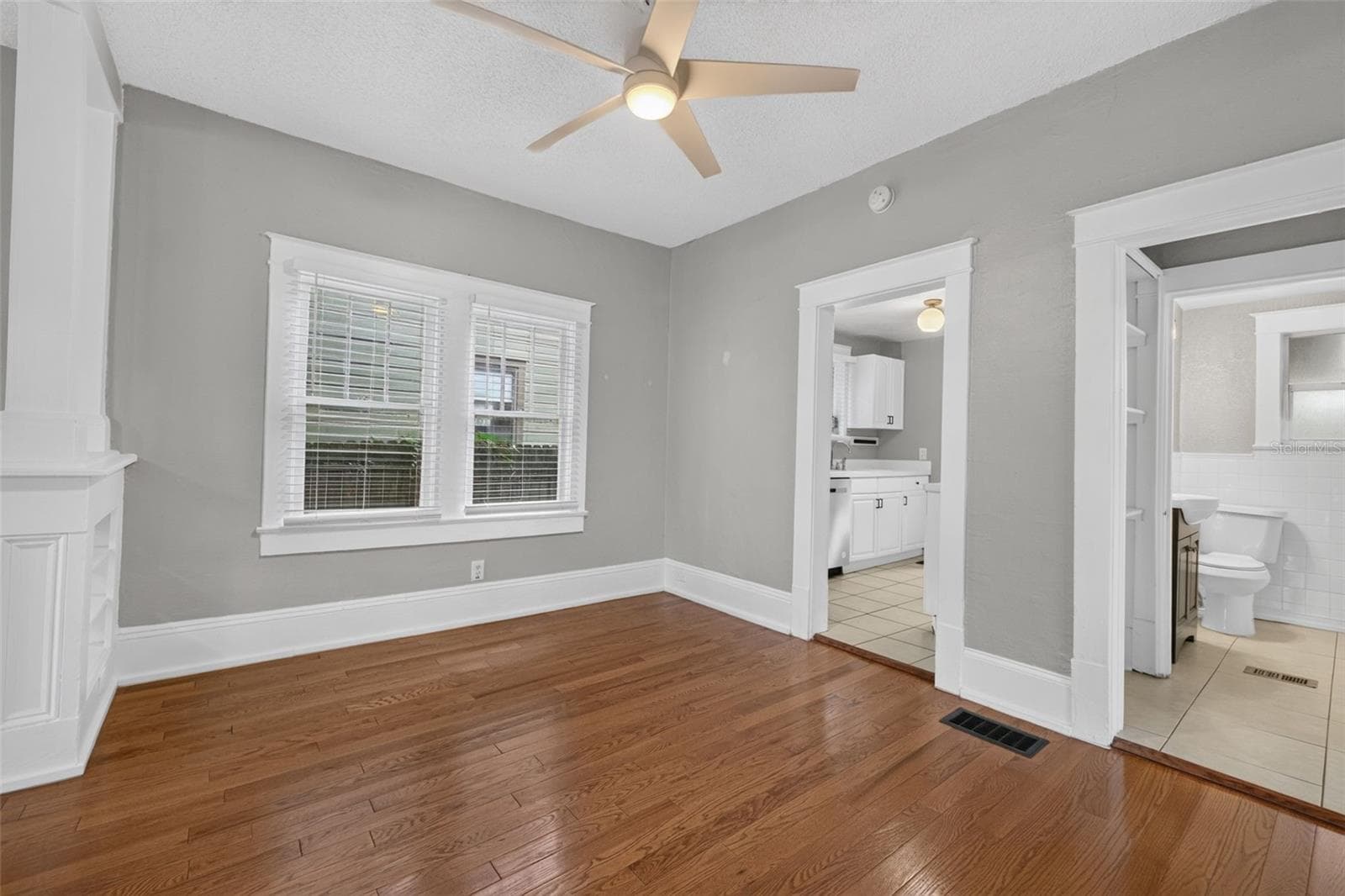Single Family Residence at 1627 E CONCORD ST, ORLANDO, photo 4 of 19