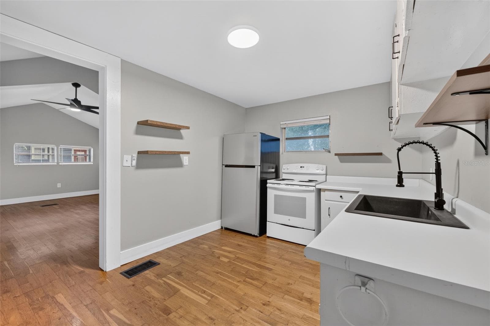 Single Family Residence at 1627 E CONCORD ST, ORLANDO, photo 17 of 19