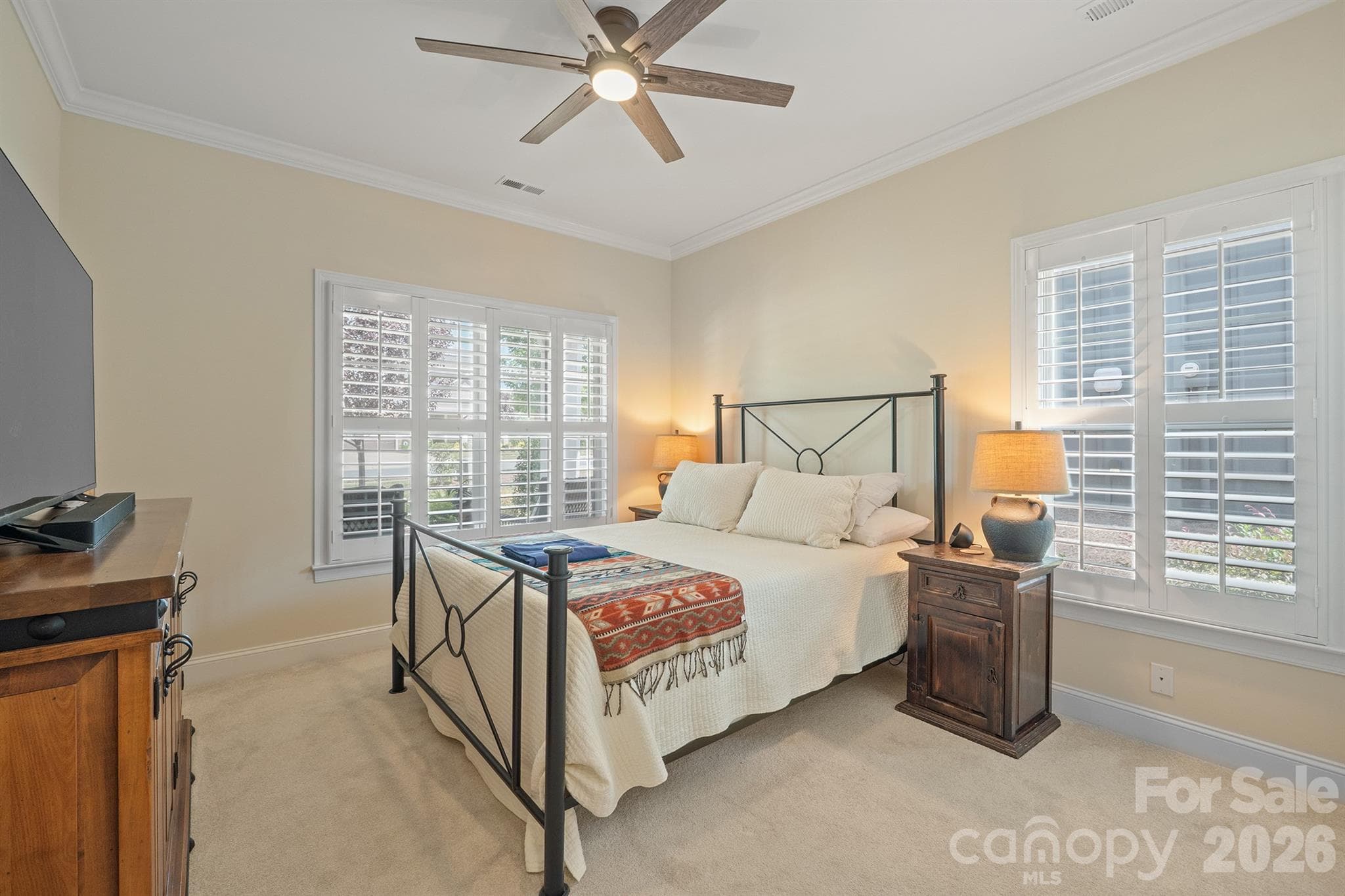 Single Family Residence at 2205 Lincolnshire Lane, Waxhaw, photo 5 of 39