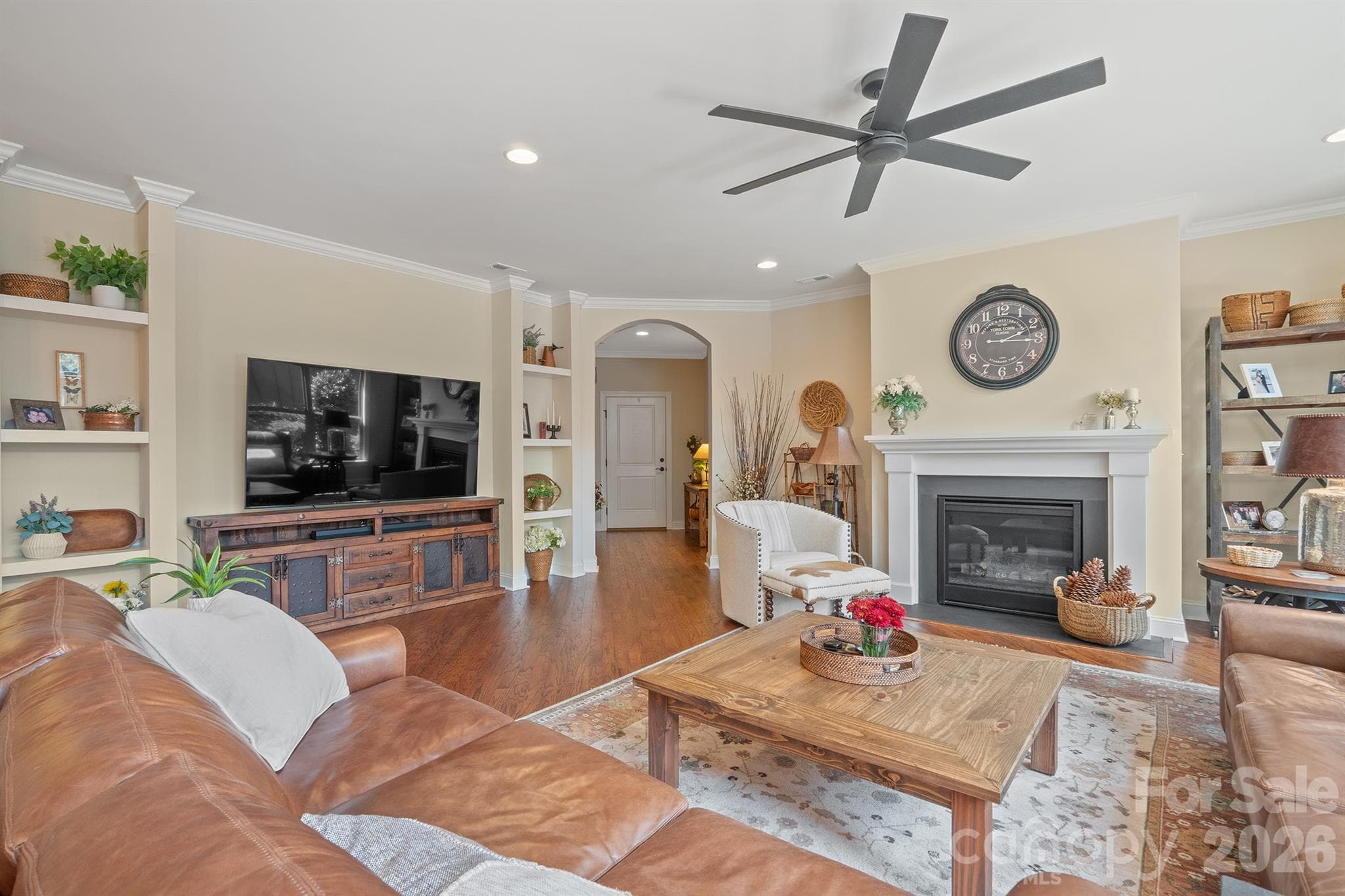 Single Family Residence at 2205 Lincolnshire Lane, Waxhaw, photo 8 of 39