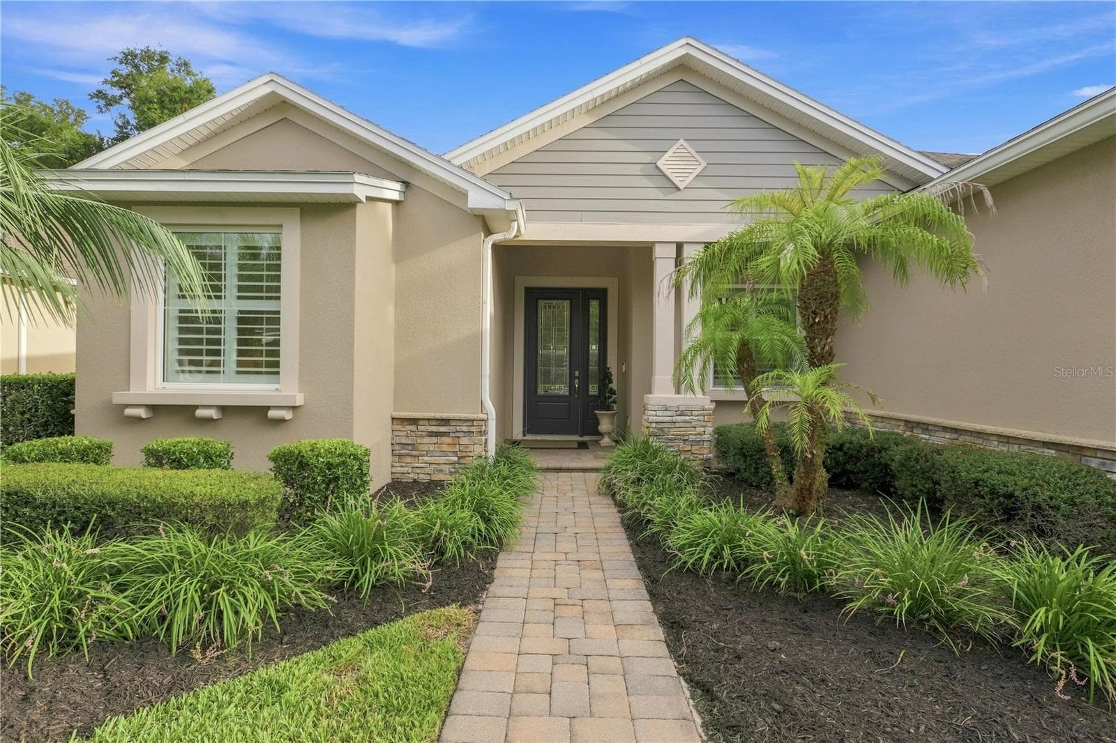 Single Family Residence at 114 IVYDALE MANOR DR, DELAND, photo 8 of 66