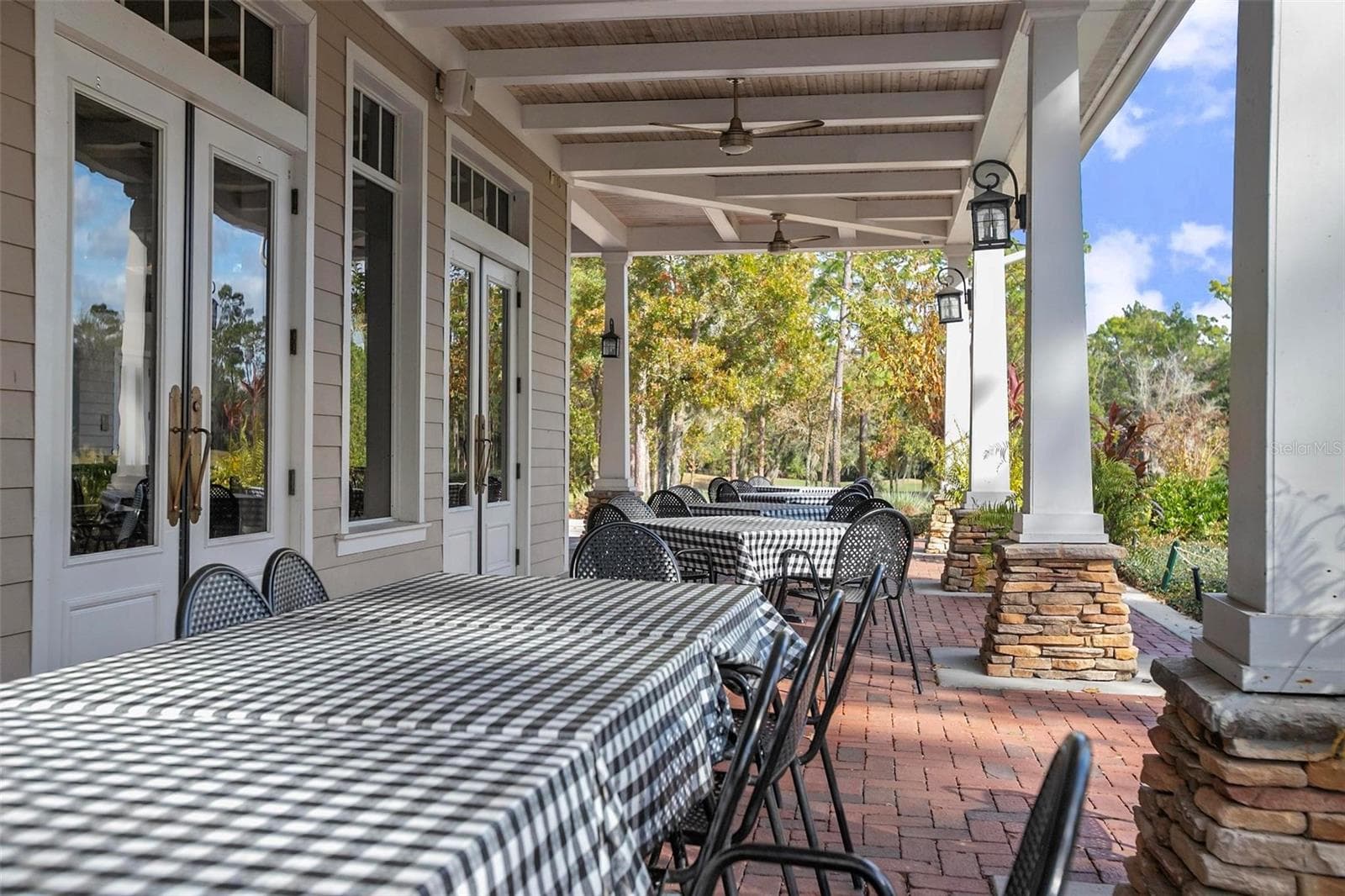 Clubhouse restaurant - 114 IVYDALE MANOR DR, DELAND
