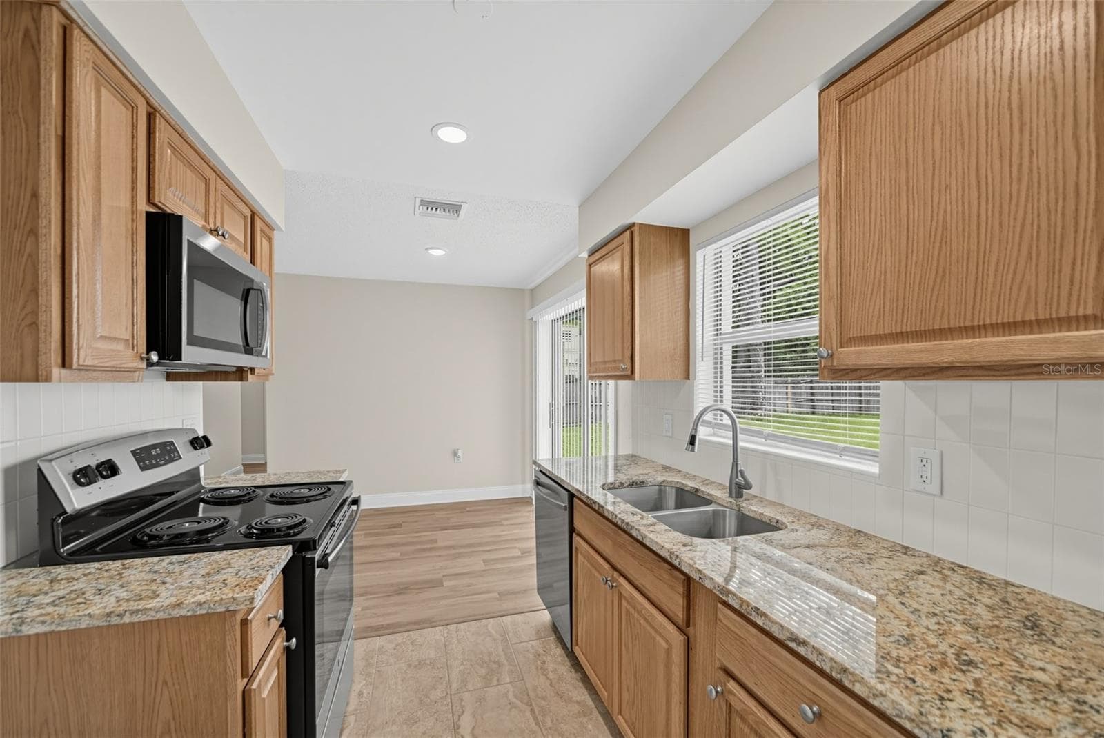 Single Family Residence at 5635 STULL AVE, ORLANDO, photo 7 of 20
