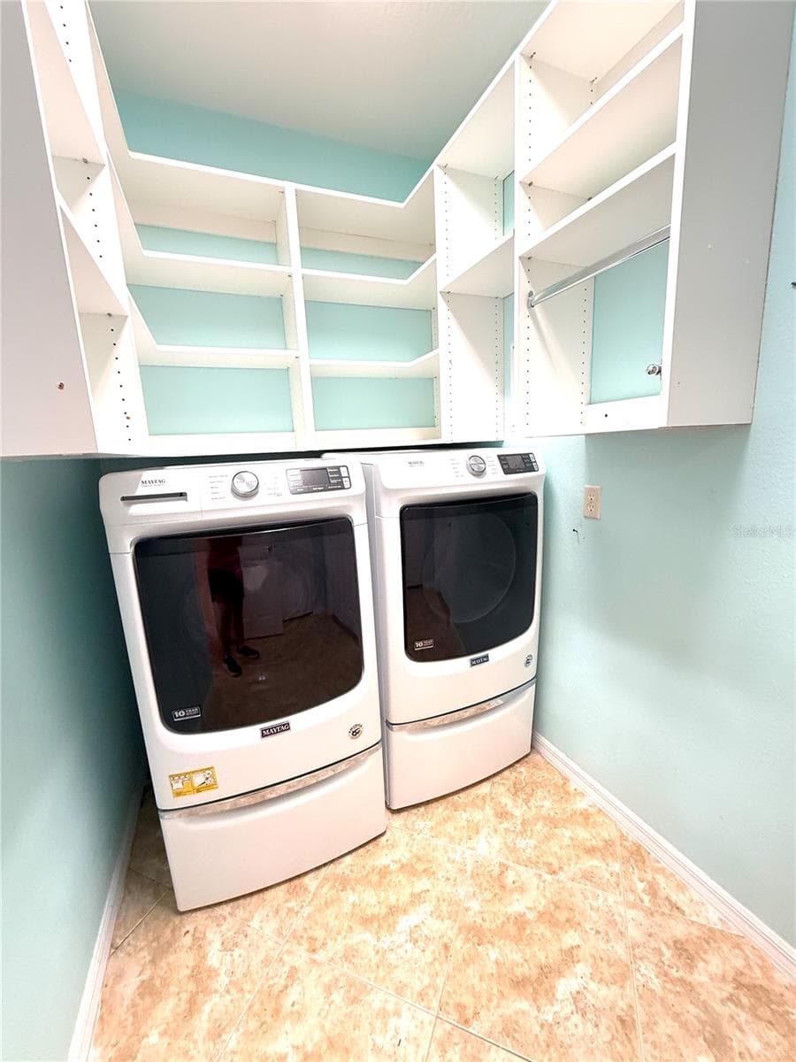Laundry Rm w/ Extra Shelving - 320 SORRENTO RD, POINCIANA