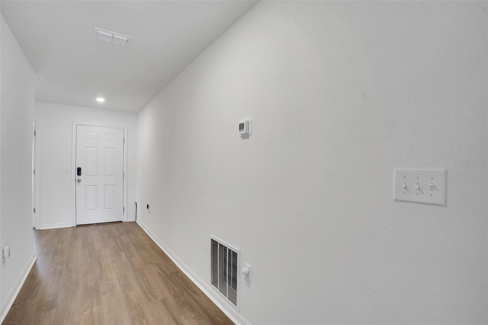 Single Family Residence at 12441 CALADIUM AVE, PUNTA GORDA, photo 4 of 46