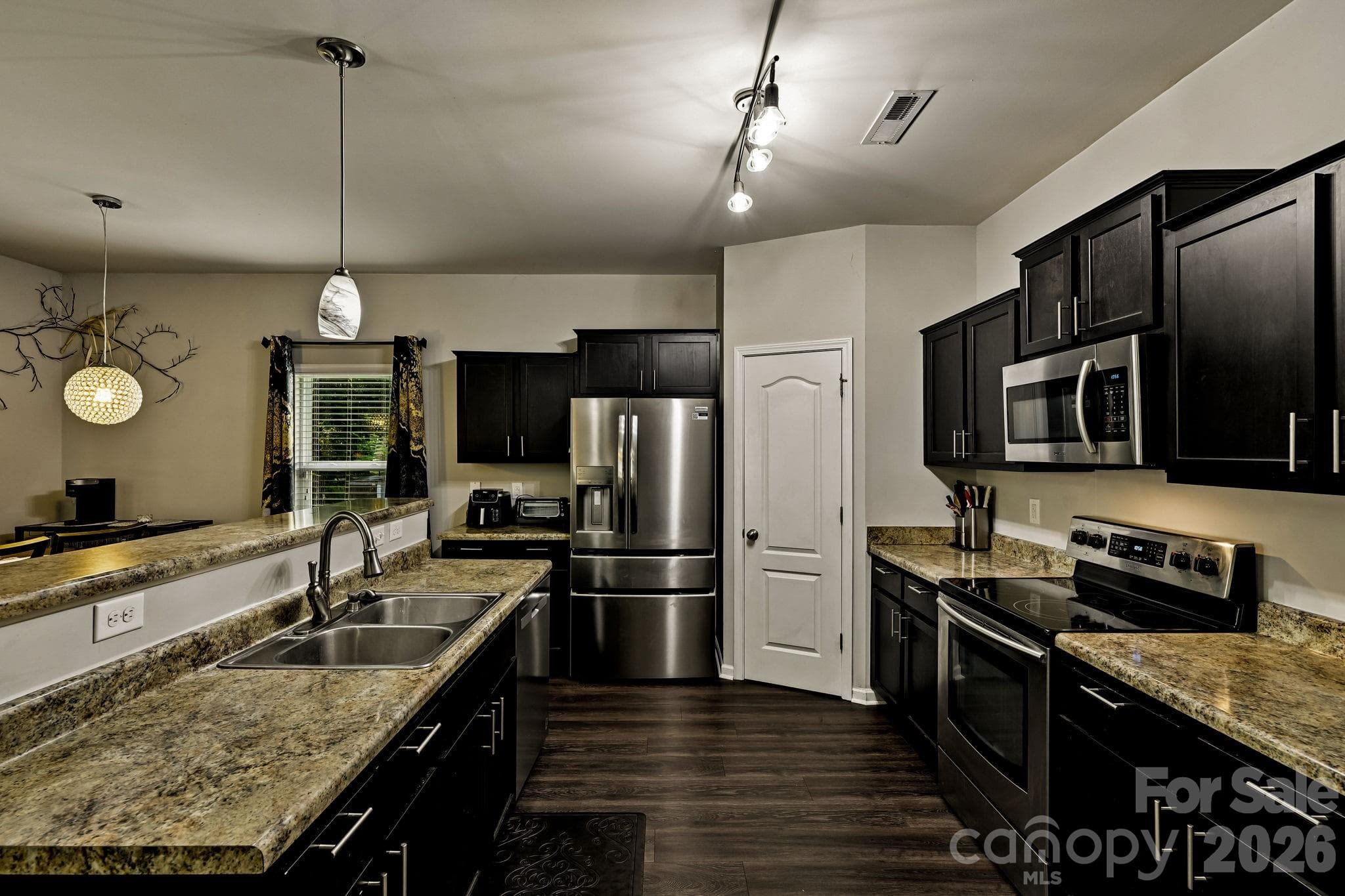 Single Family Residence at Charlotte, photo 21 of 123