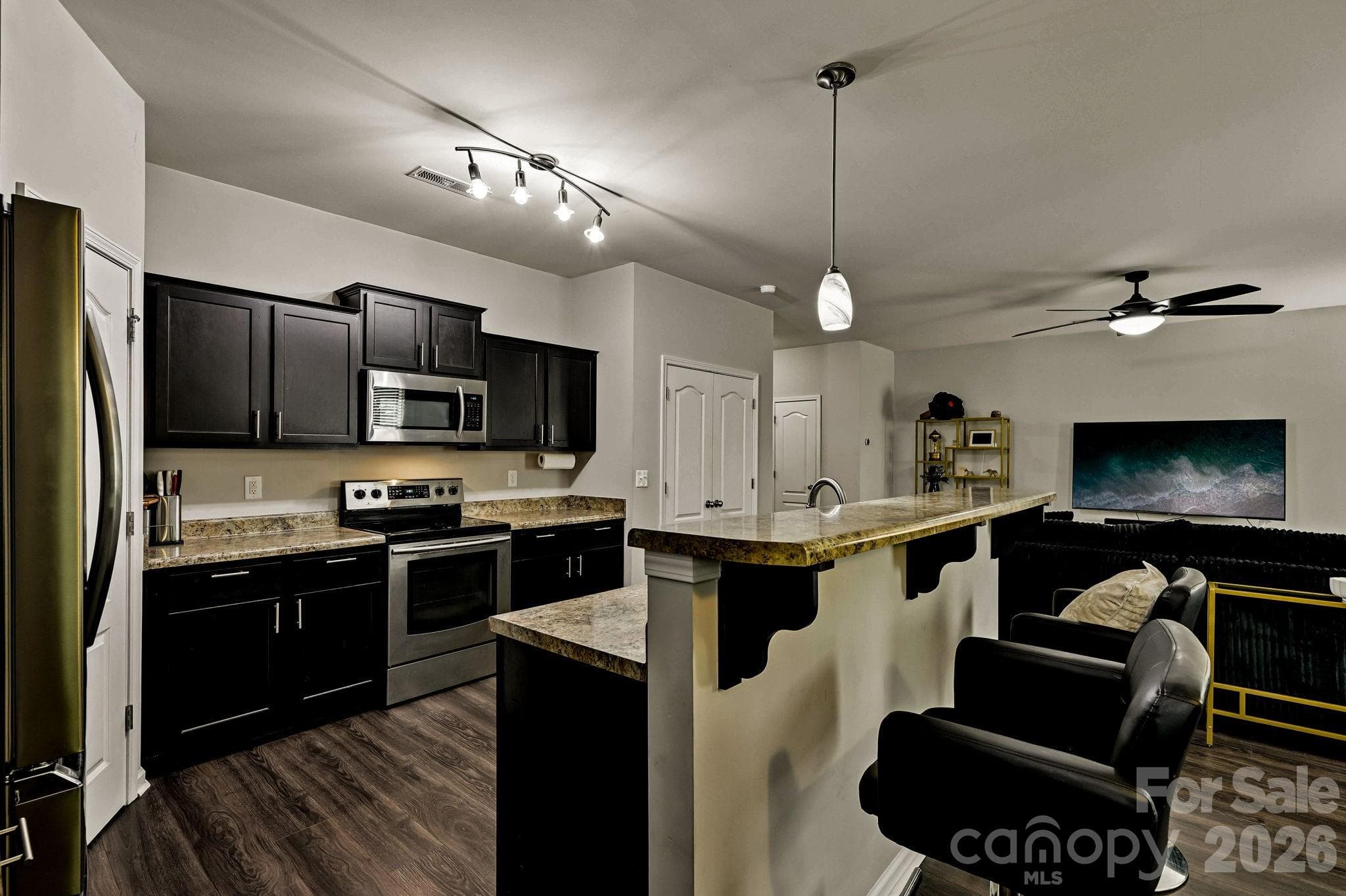 Single Family Residence at Charlotte, photo 74 of 123