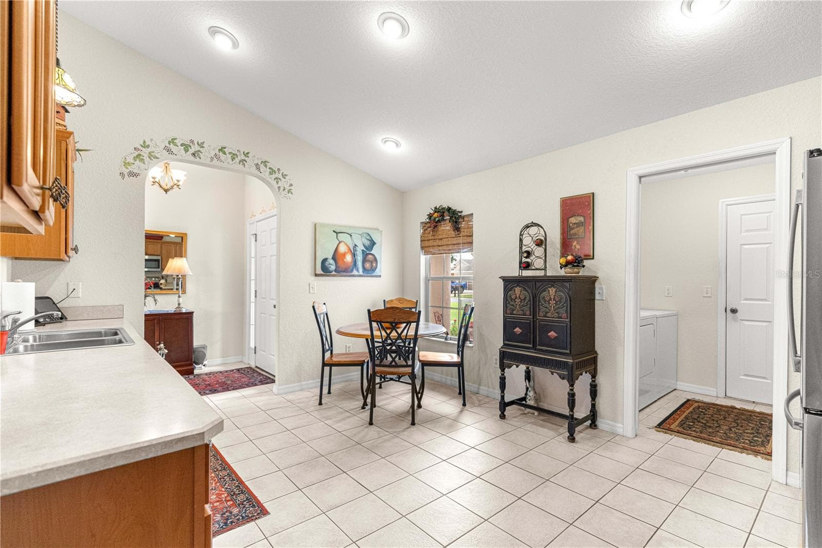 Single Family Residence at 12225 SE 173RD STREET, SUMMERFIELD, photo 32 of 38