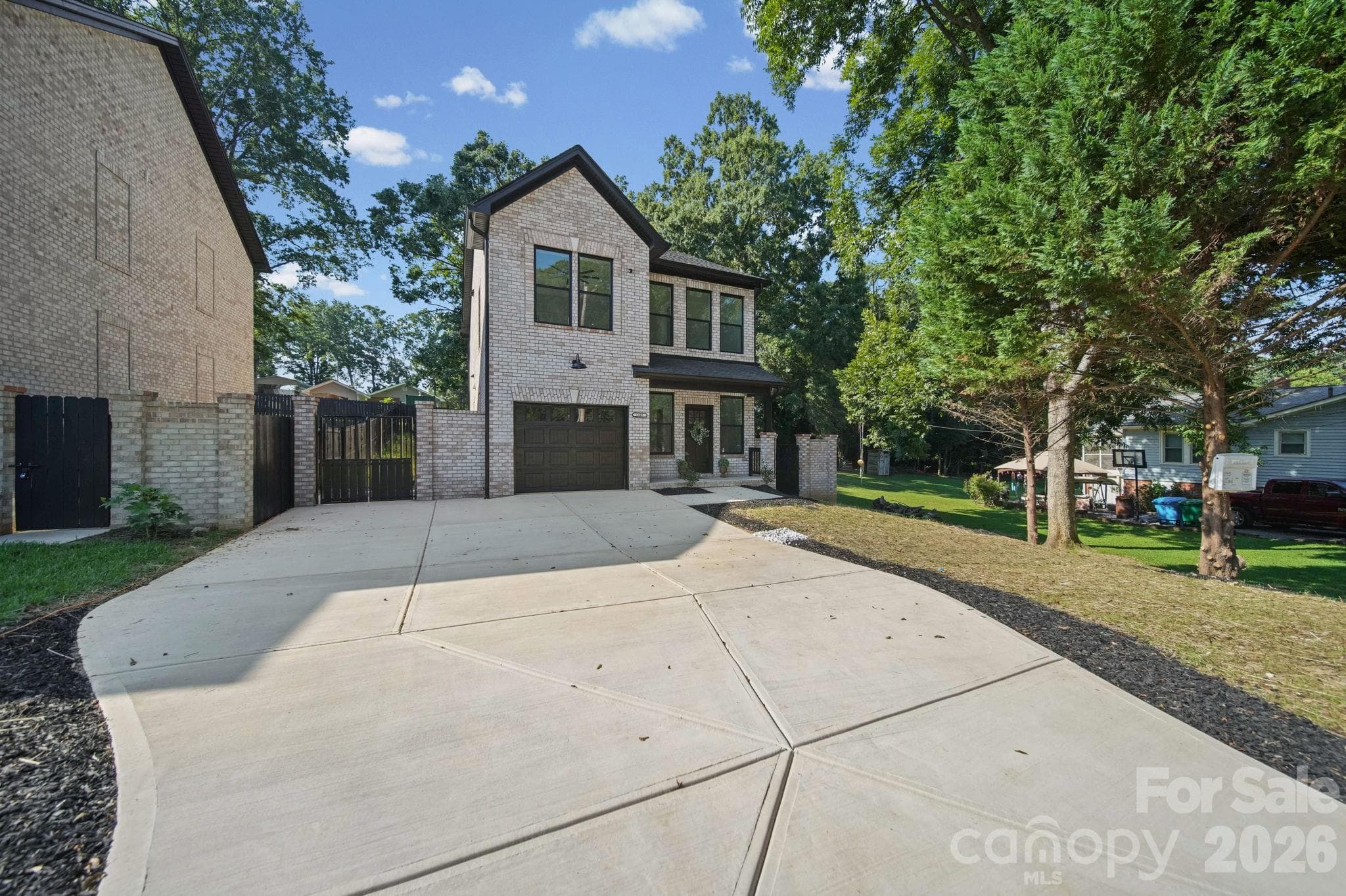 Welcome to 1445 Kingsley Dr in beautiful Albemarle, NC   All Brick Exterior and NO HOA - 1445 Kingsley Drive, Albemarle