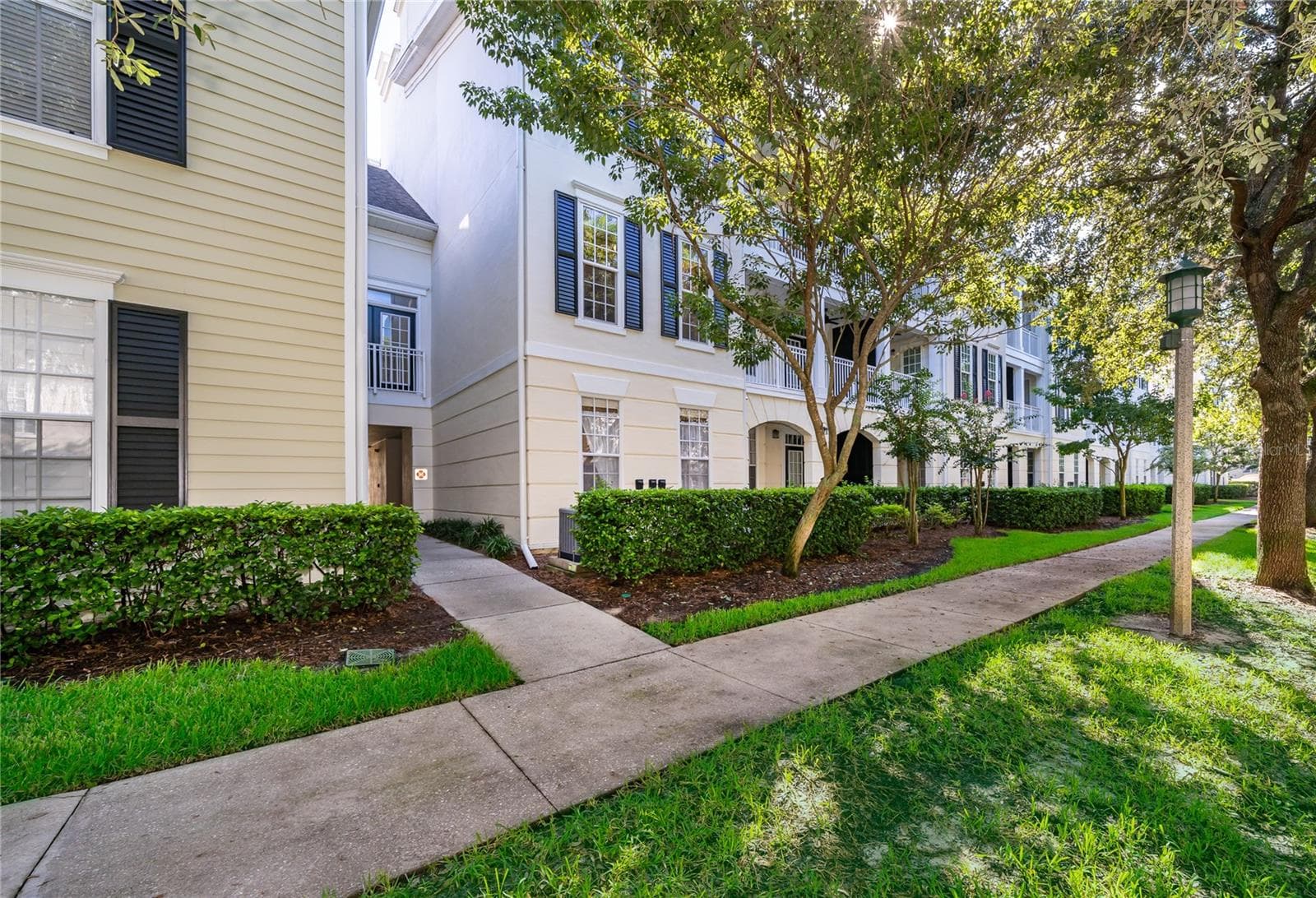 315 GRAND MAGNOLIA AVE #207