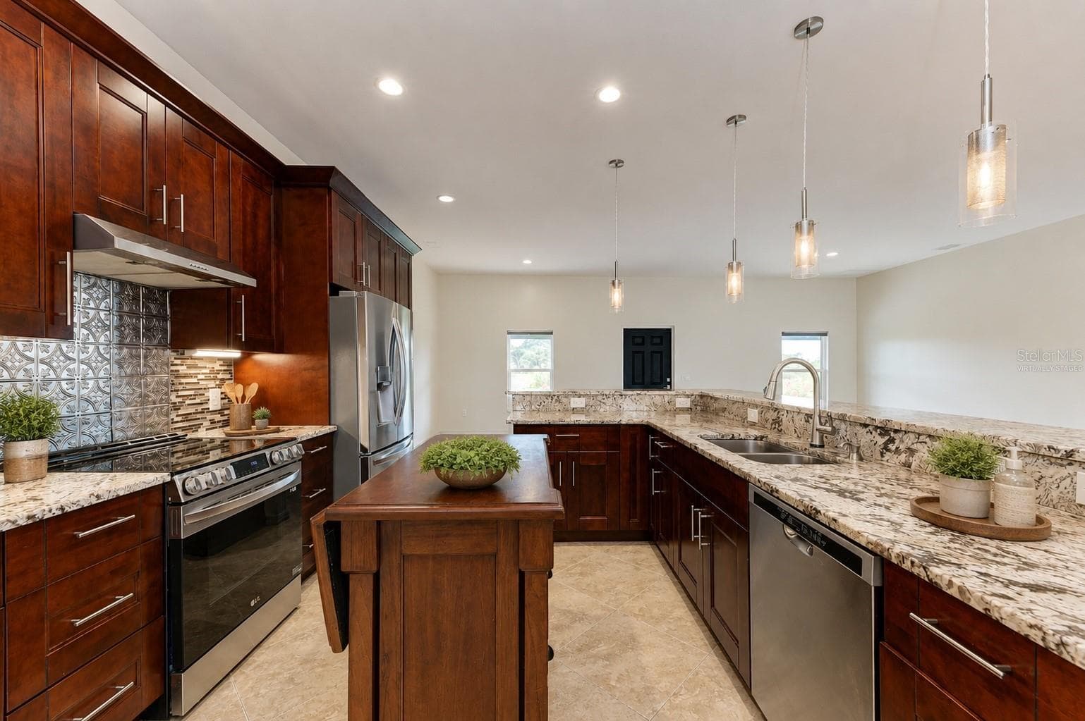 Virtually Staged Kitchen - 7635 WAUCHULA RD, MYAKKA CITY
