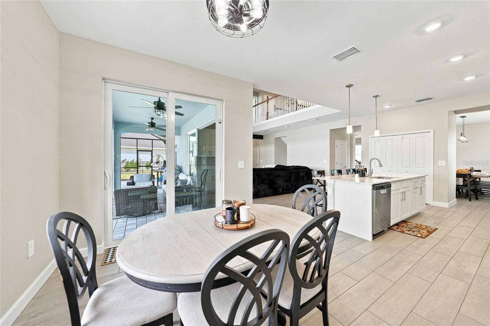 Single Family Residence at 14550 LAGOON LN, PUNTA GORDA, photo 13 of 89