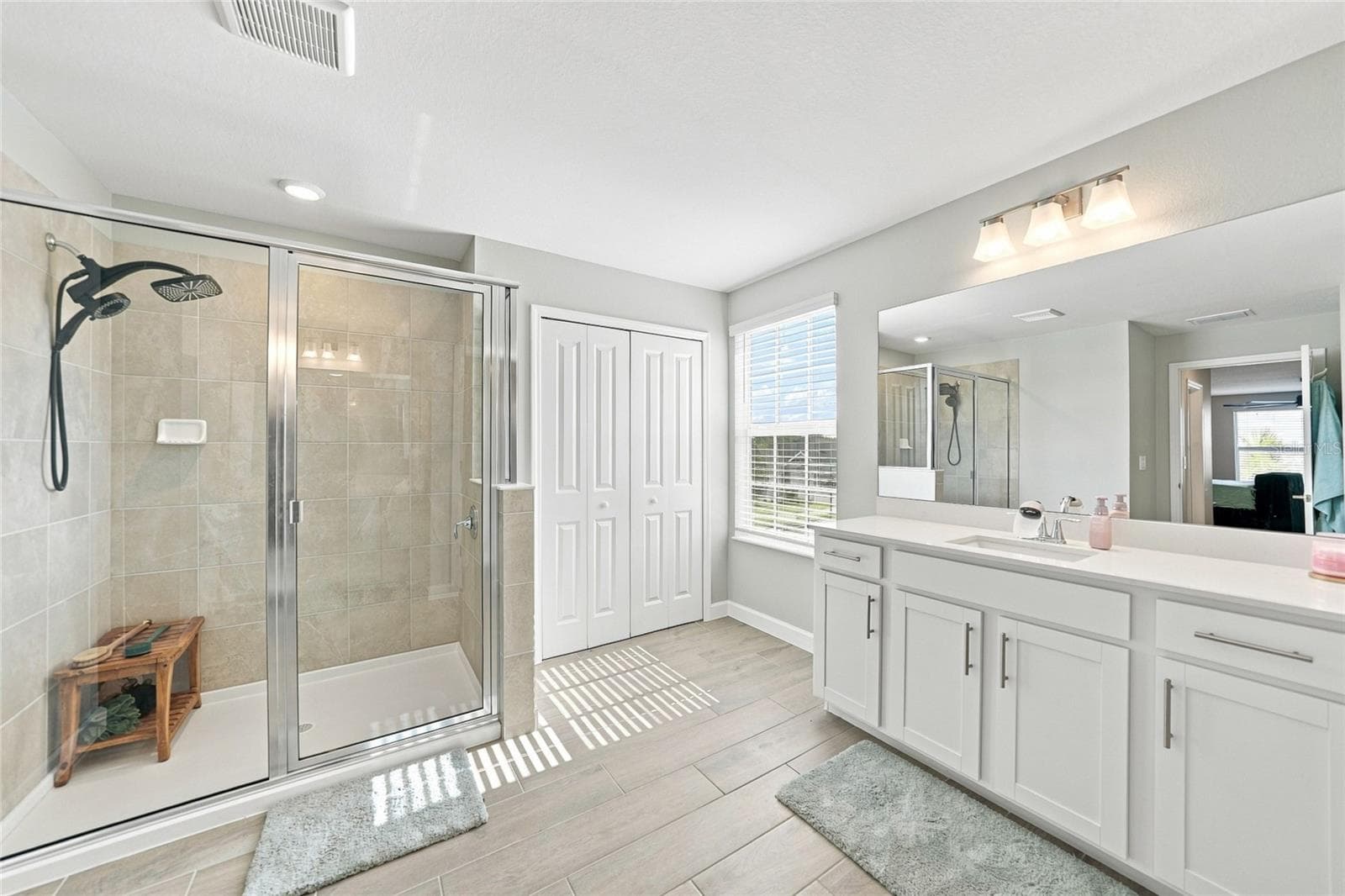 Single Family Residence at 14550 LAGOON LN, PUNTA GORDA, photo 25 of 89