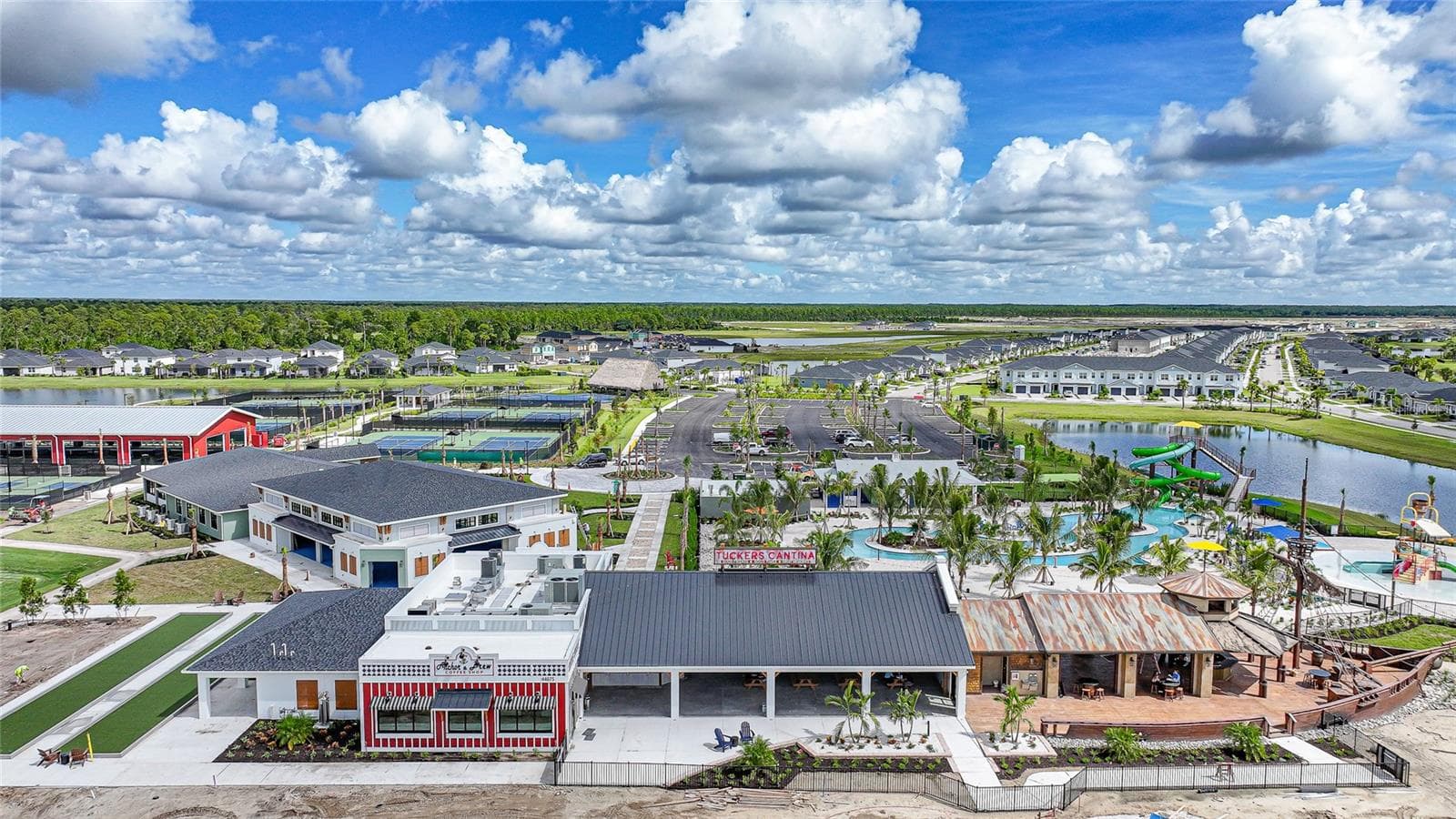 Single Family Residence at 14550 LAGOON LN, PUNTA GORDA, photo 65 of 89