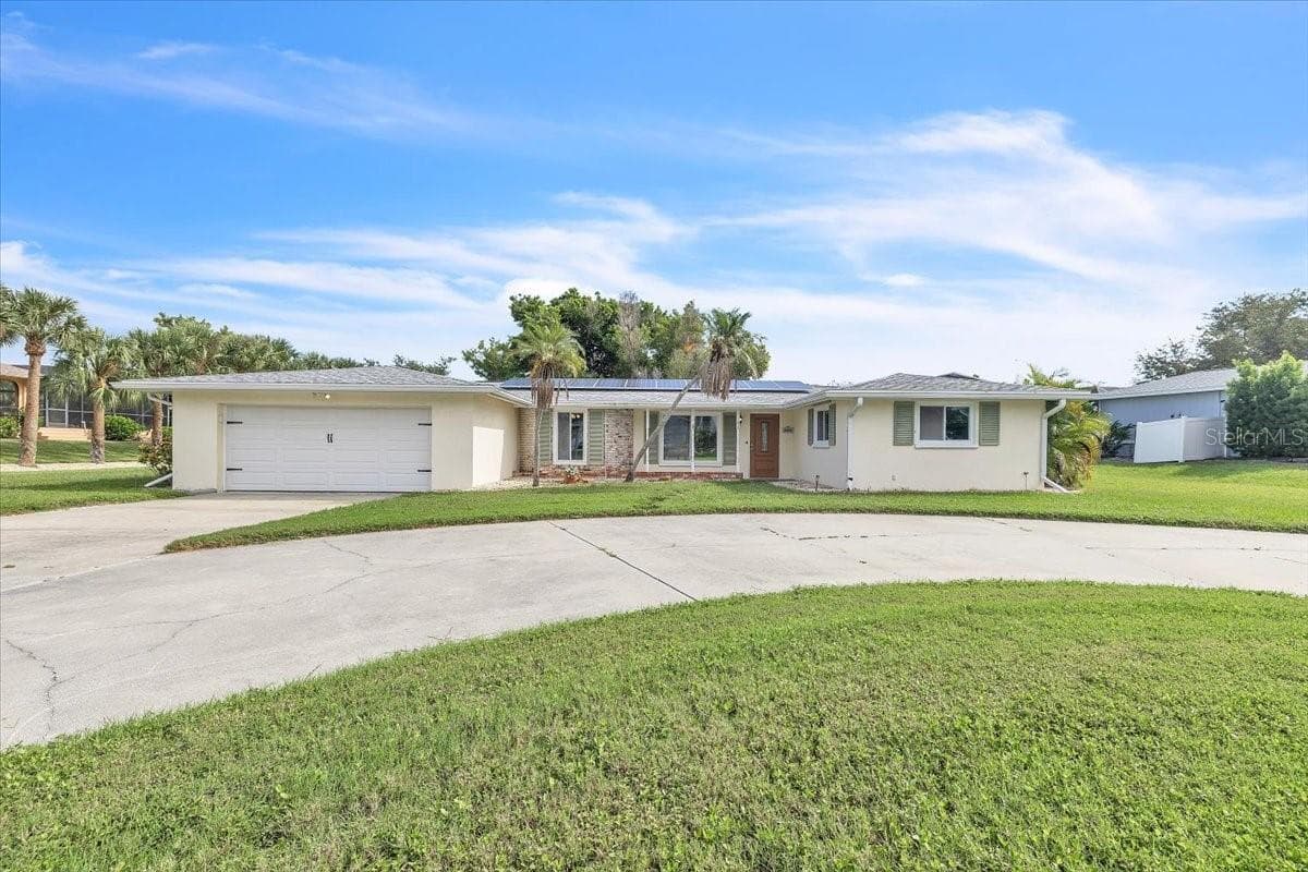 310 GREEN DOLPHIN DR