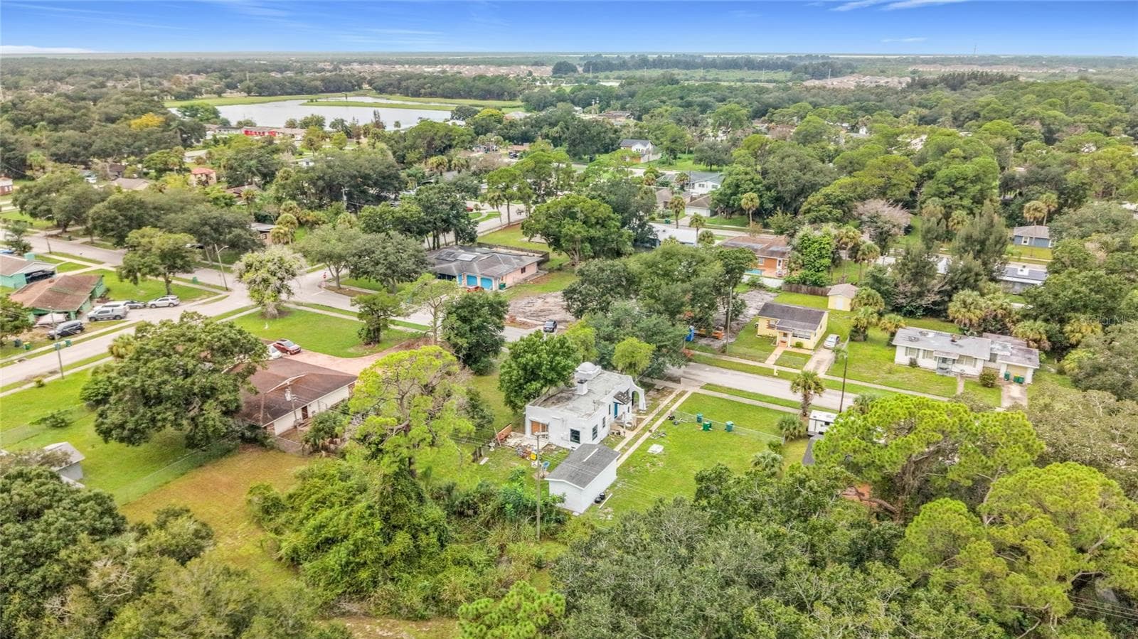 Single Family Residence at 618 S VARR AVE, COCOA, photo 4 of 10