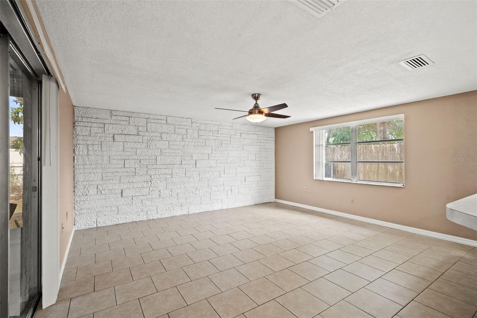 Single Family Residence at 9926 LAKESIDE LN, PORT RICHEY, photo 28 of 51