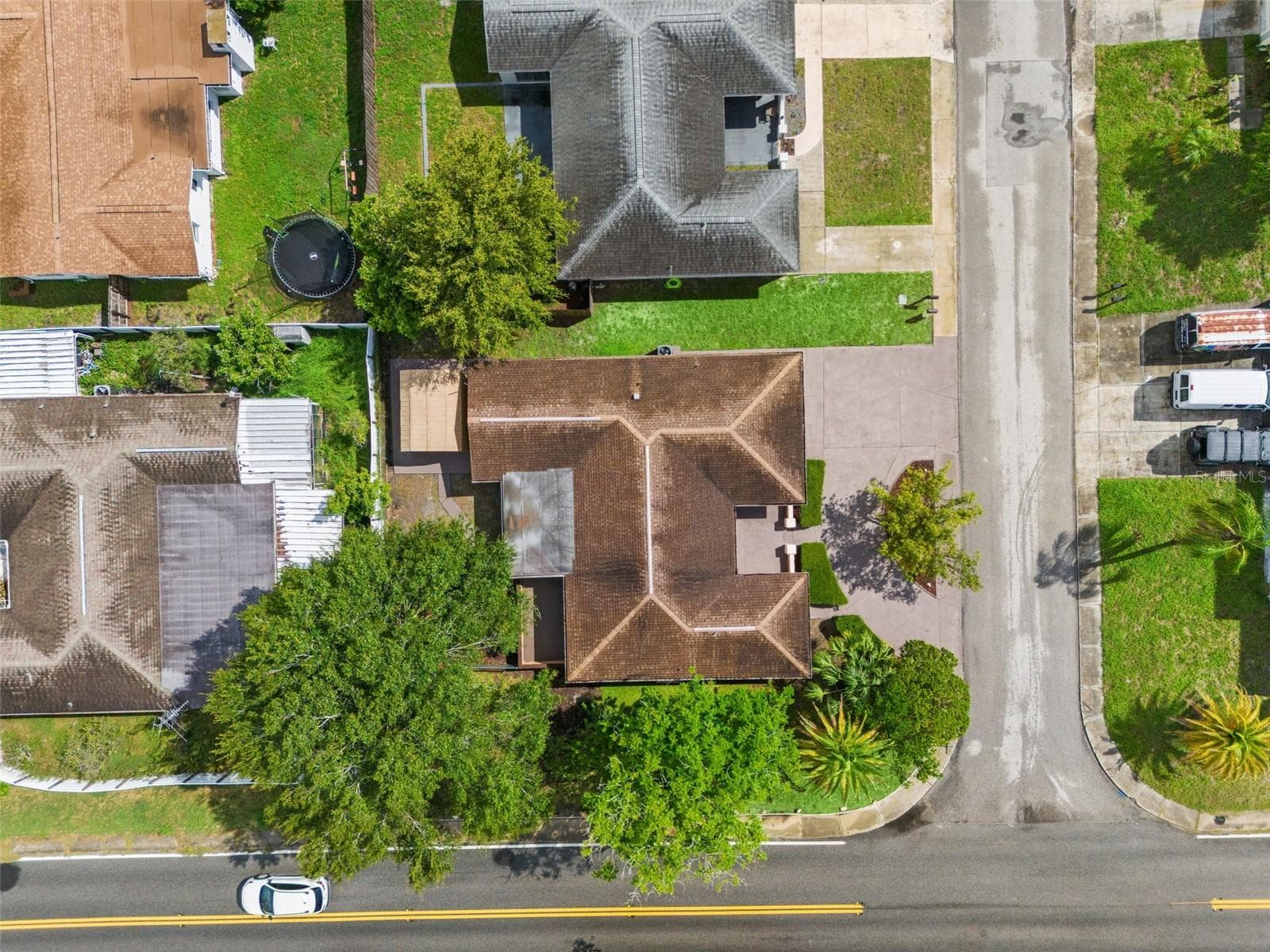 Single Family Residence at 9926 LAKESIDE LN, PORT RICHEY, photo 44 of 51