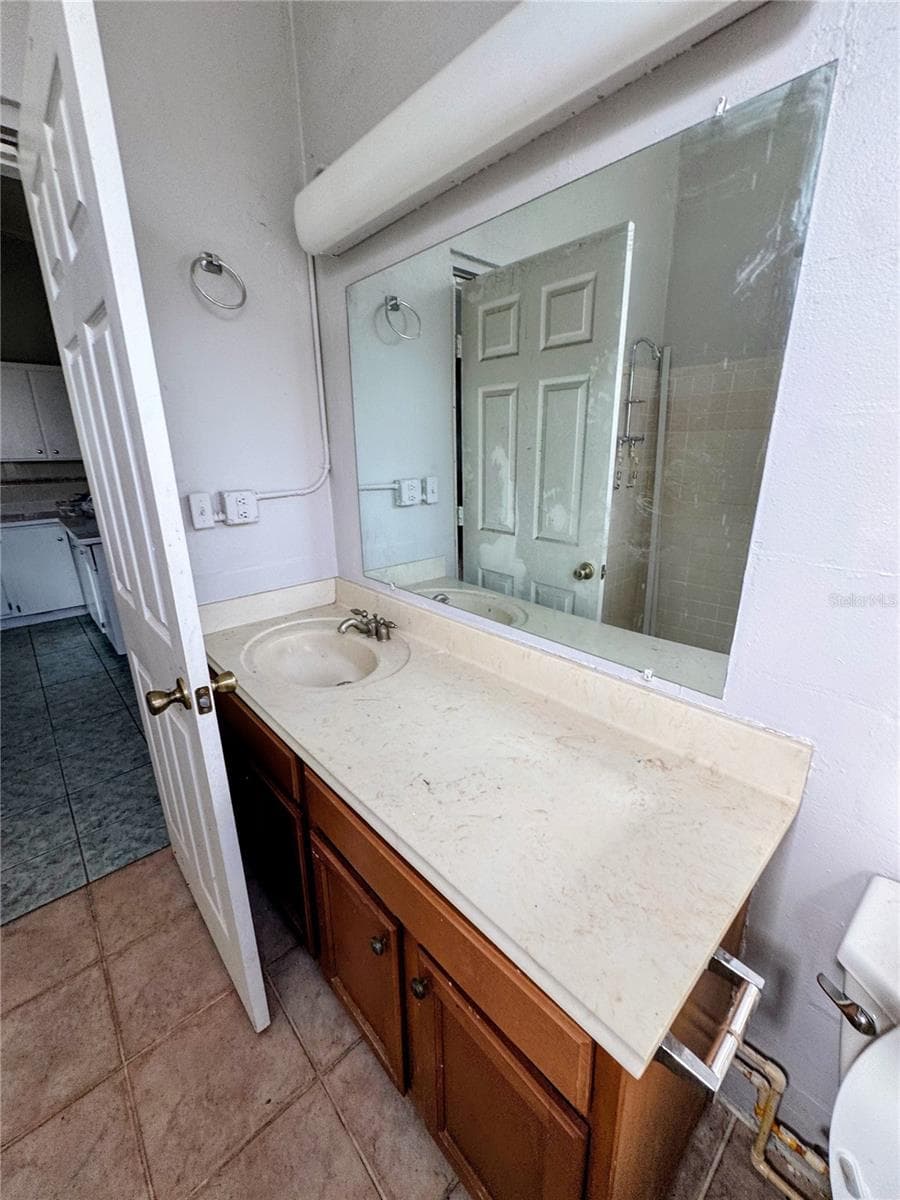 Quadruplex at 1010 EO DOUGLAS AVE #S1-4, SEBRING, photo 17 of 36