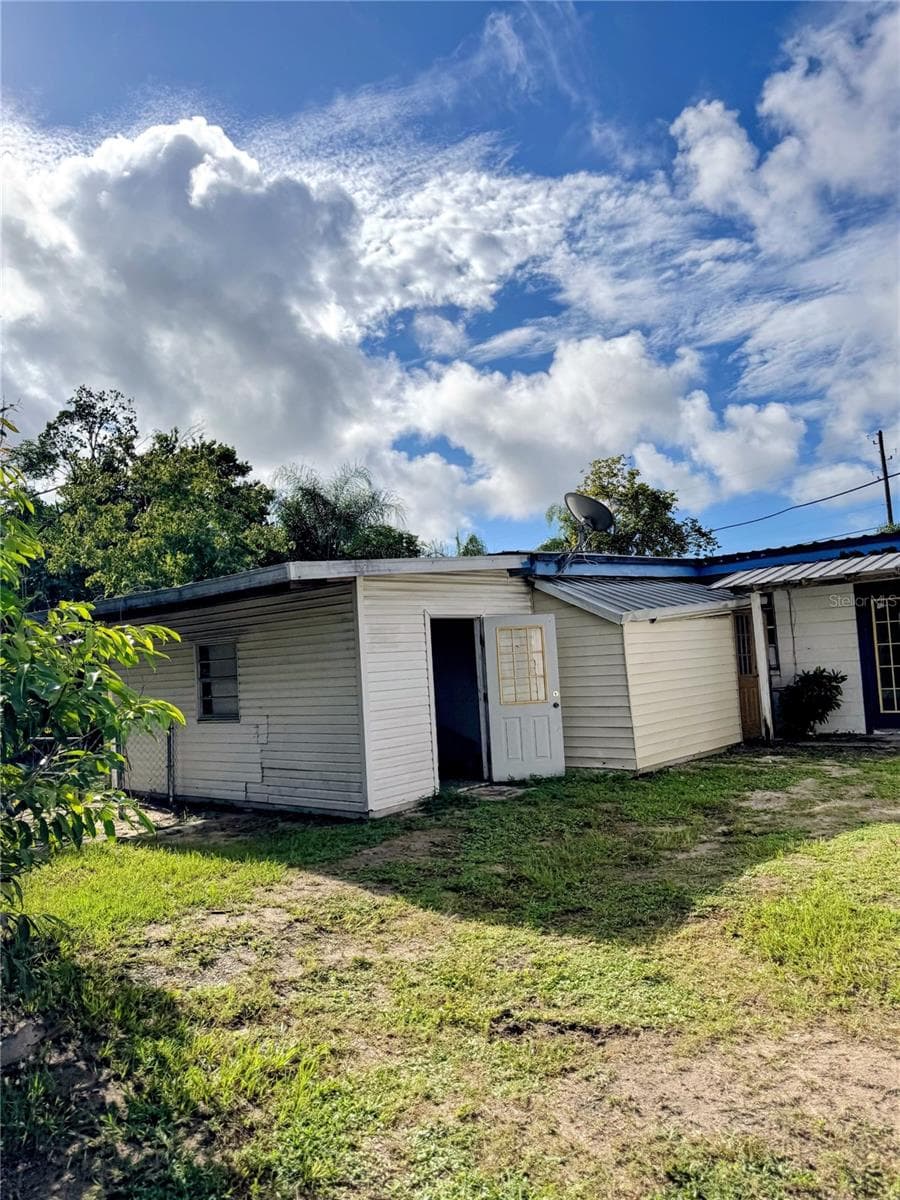 Quadruplex at 1010 EO DOUGLAS AVE #S1-4, SEBRING, photo 18 of 36