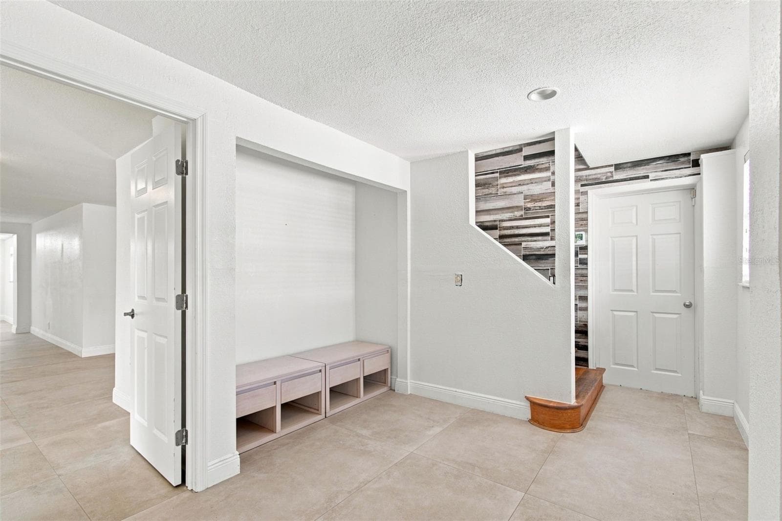 Single Family Residence at 112 16TH ST, BELLEAIR BEACH, photo 34 of 61