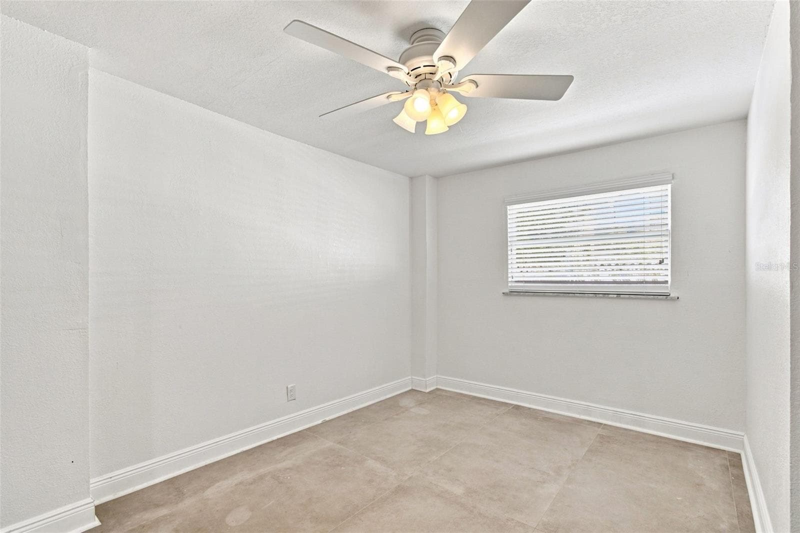 Single Family Residence at 112 16TH ST, BELLEAIR BEACH, photo 41 of 61