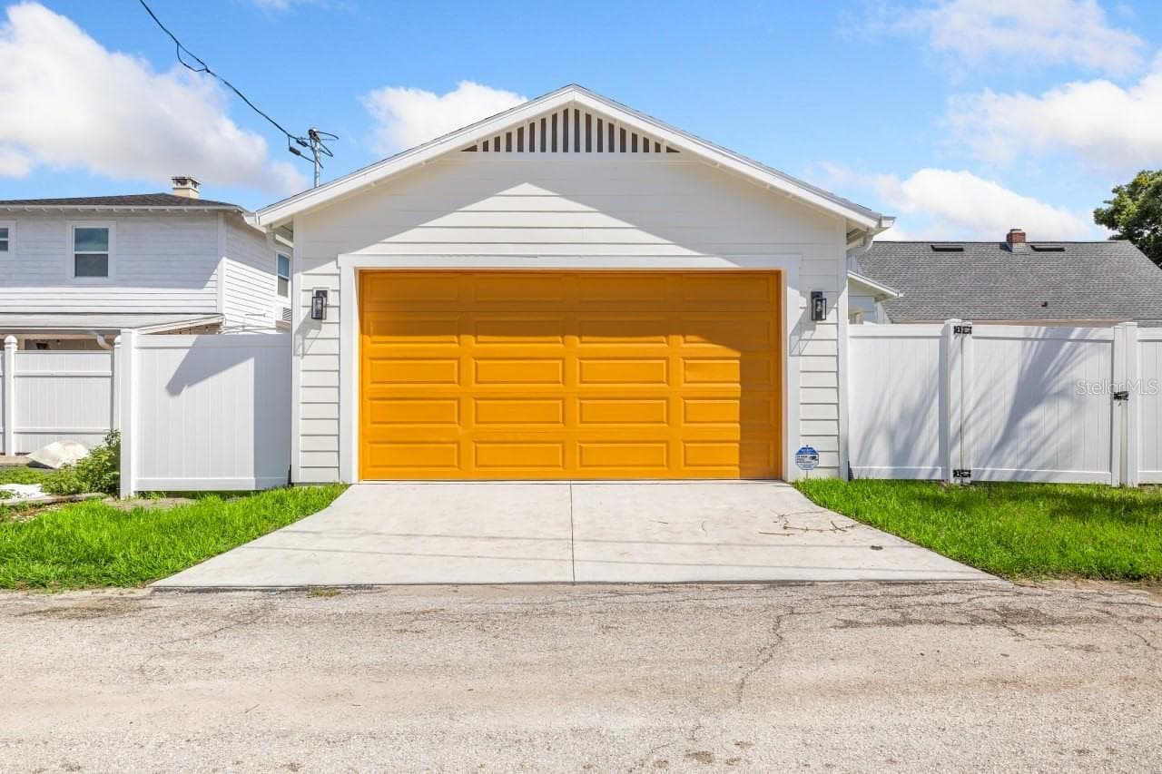 Single Family Residence at 3336 8TH AVE N, ST PETERSBURG, photo 58 of 80