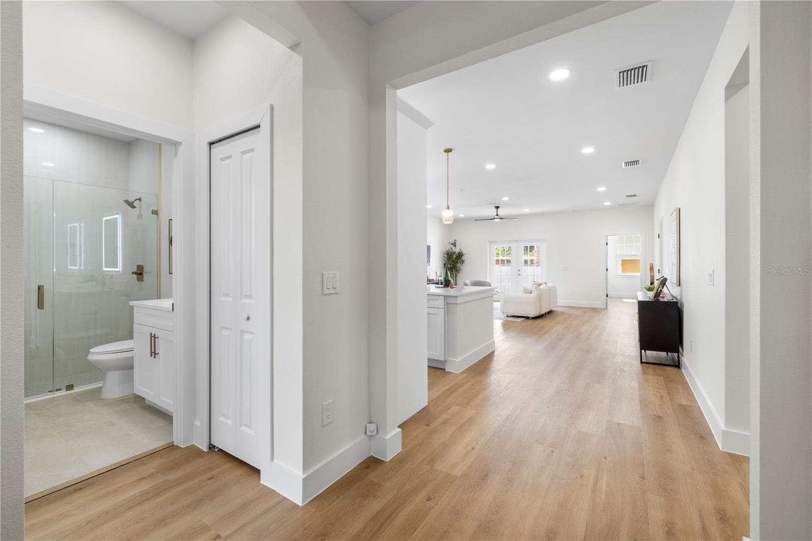 Single Family Residence at 3336 8TH AVE N, ST PETERSBURG, photo 11 of 80