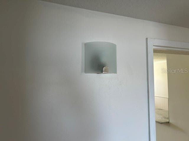 Hall Light Fixture - 2873 S OSCEOLA AVE #A5, ORLANDO