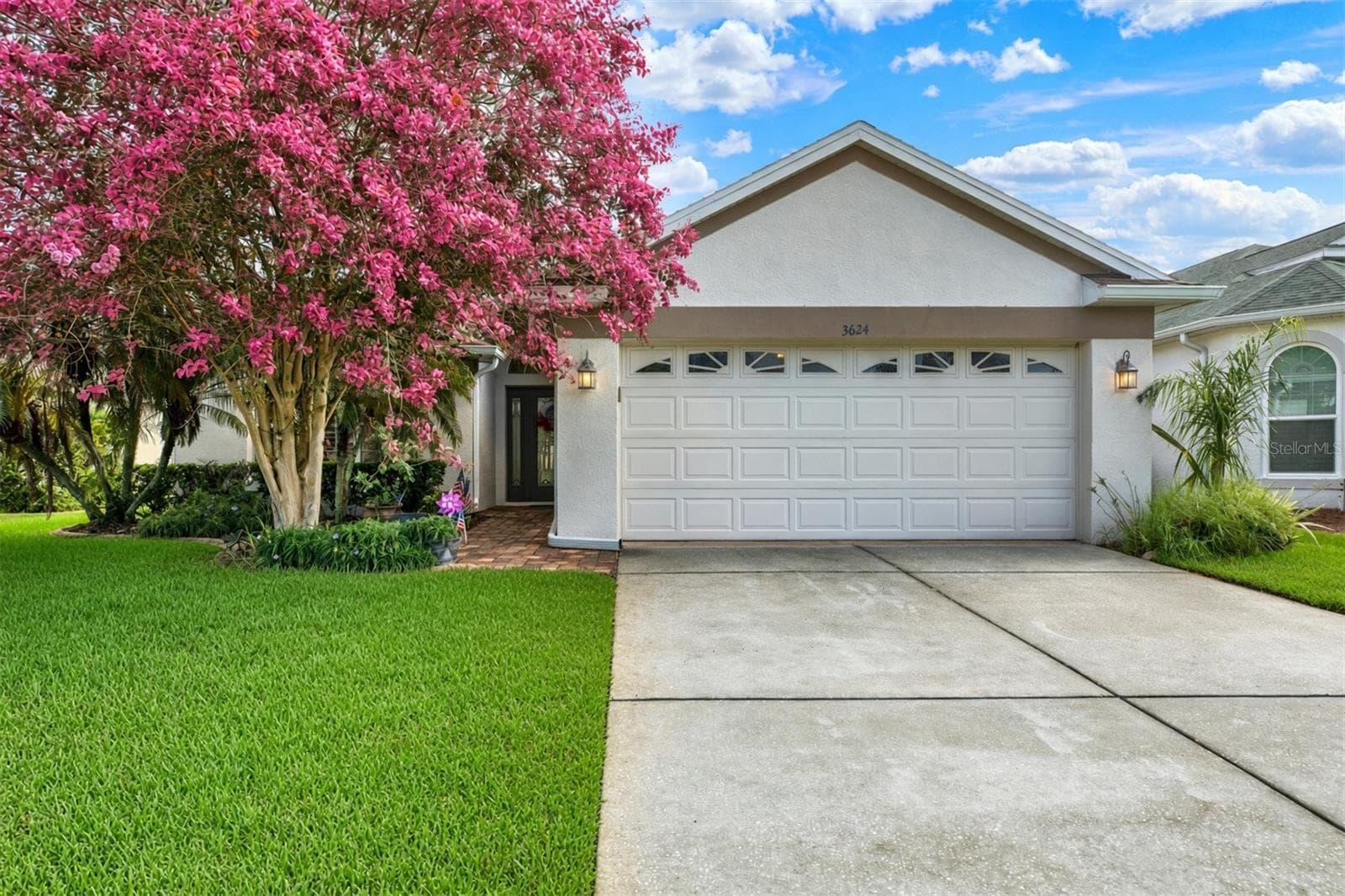 Single Family Residence at 3624 CRESTHILL LN, LAND O LAKES, photo 3 of 39