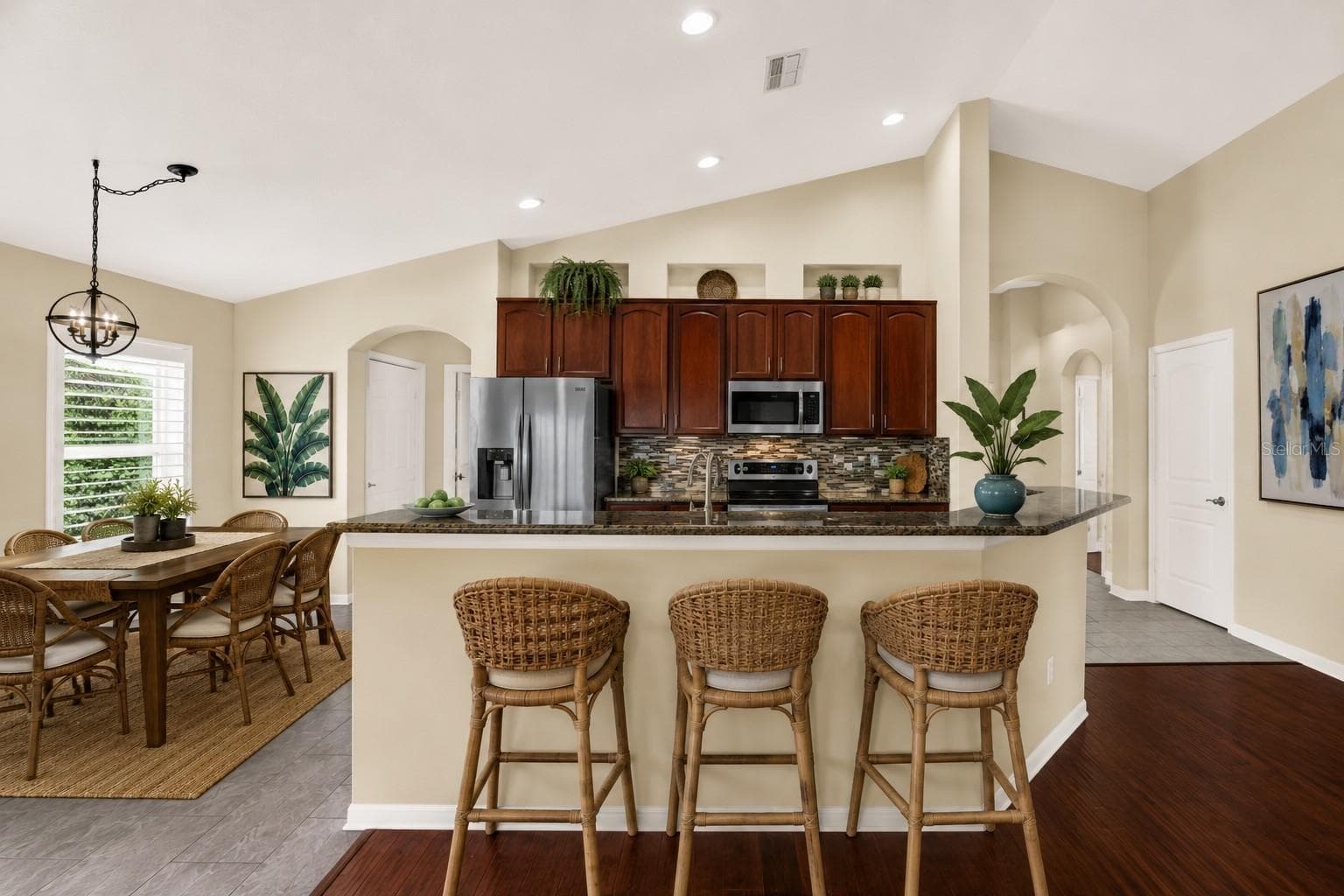 Virtual staging - 3624 CRESTHILL LN, LAND O LAKES