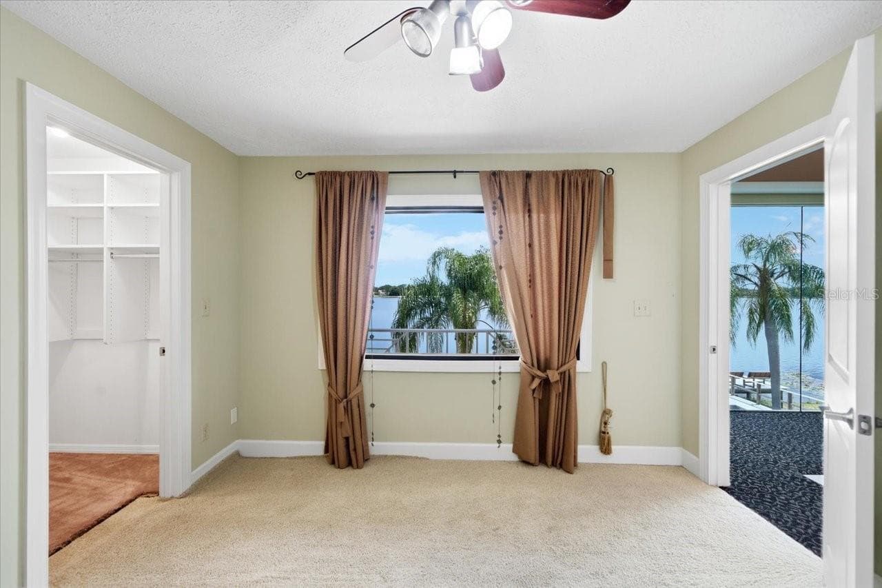 Single Family Residence at 11609 CARROLLWOOD DR, TAMPA, photo 69 of 96