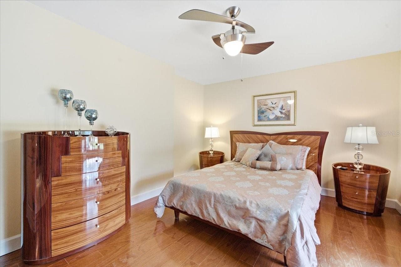 Single Family Residence at 11609 CARROLLWOOD DR, TAMPA, photo 74 of 96