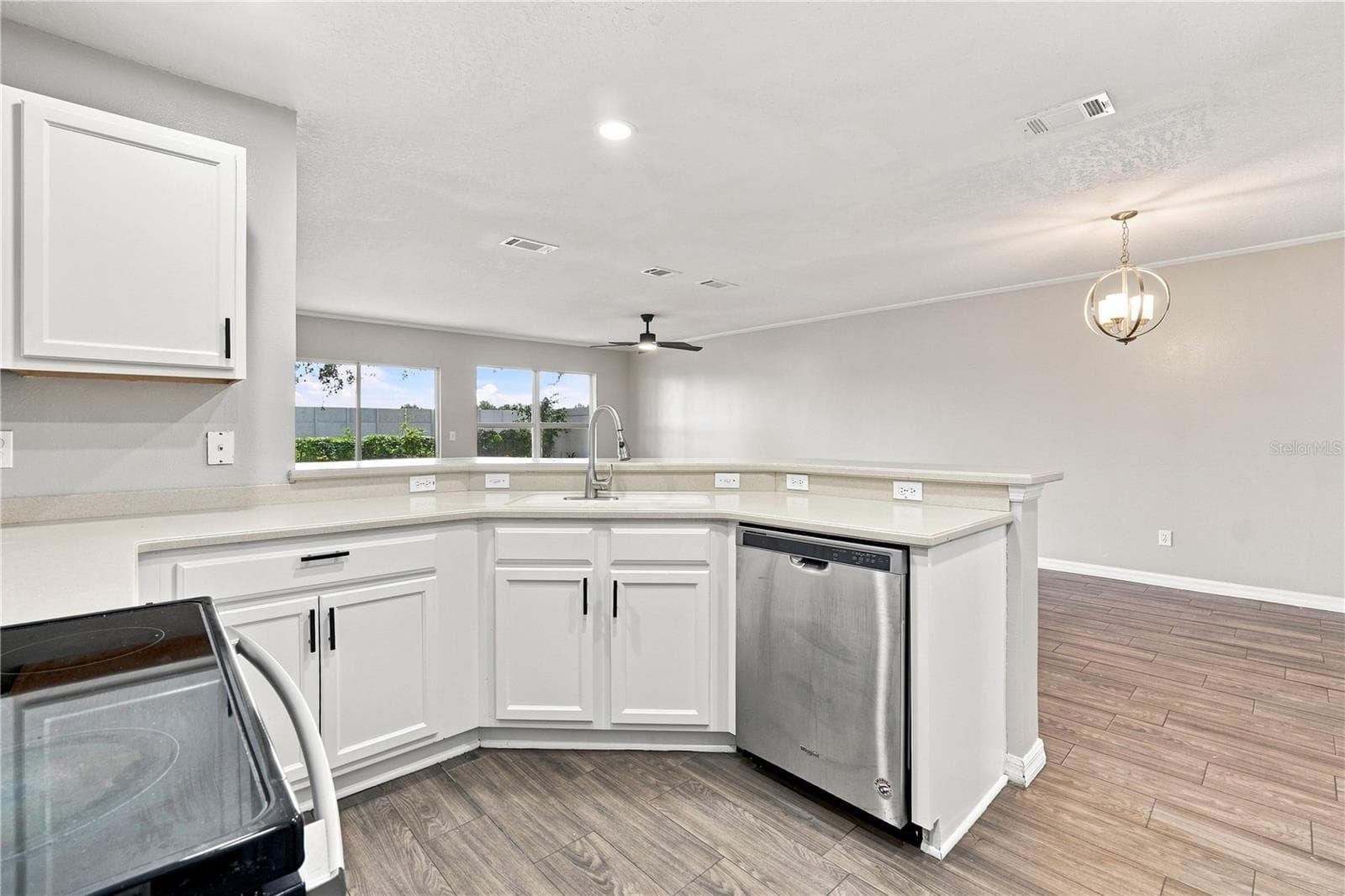 Townhouse at 2591 AVENTURINE ST, KISSIMMEE, photo 15 of 35