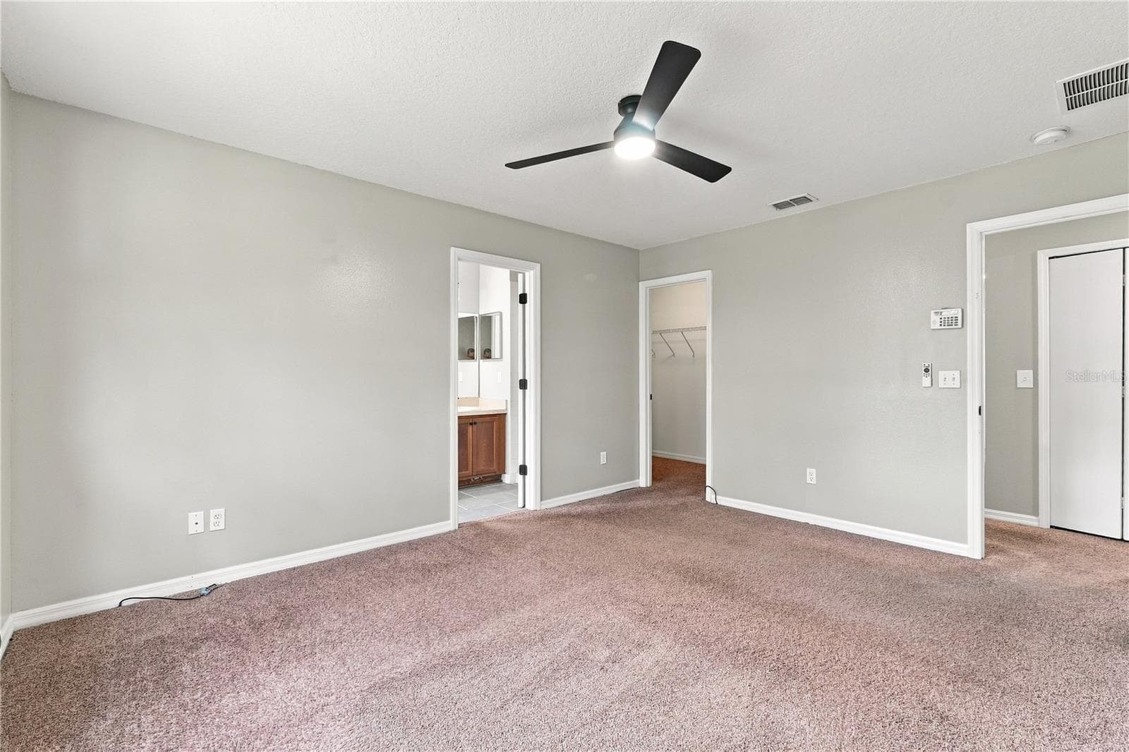 Townhouse at 2591 AVENTURINE ST, KISSIMMEE, photo 19 of 35