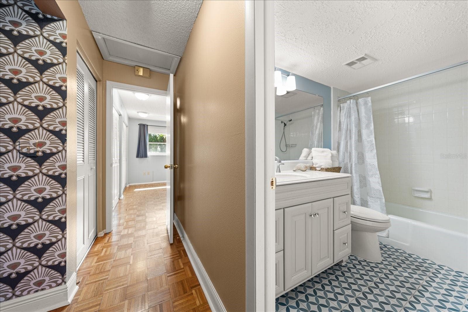 Condominium at 403 MINDY DR #403, LARGO, photo 17 of 43