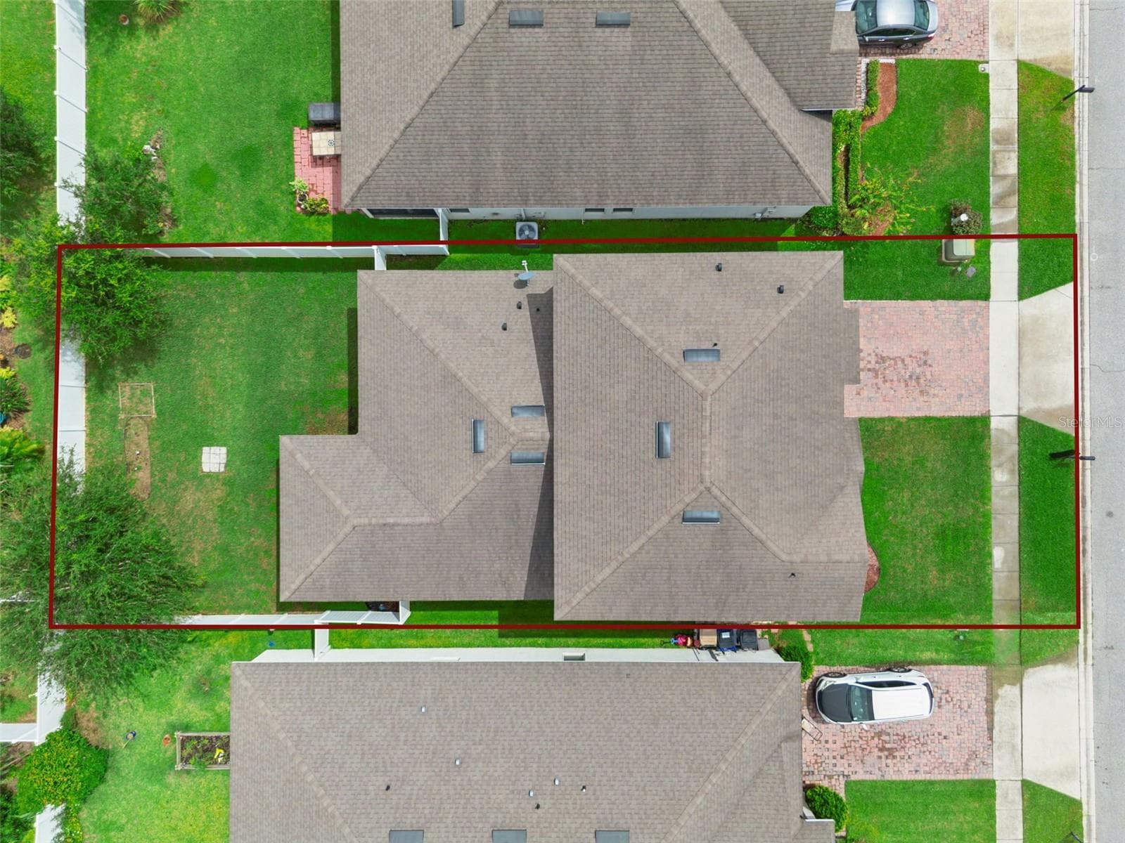 Single Family Residence at 1613 LEATHERBACK LN, ST CLOUD, photo 33 of 36