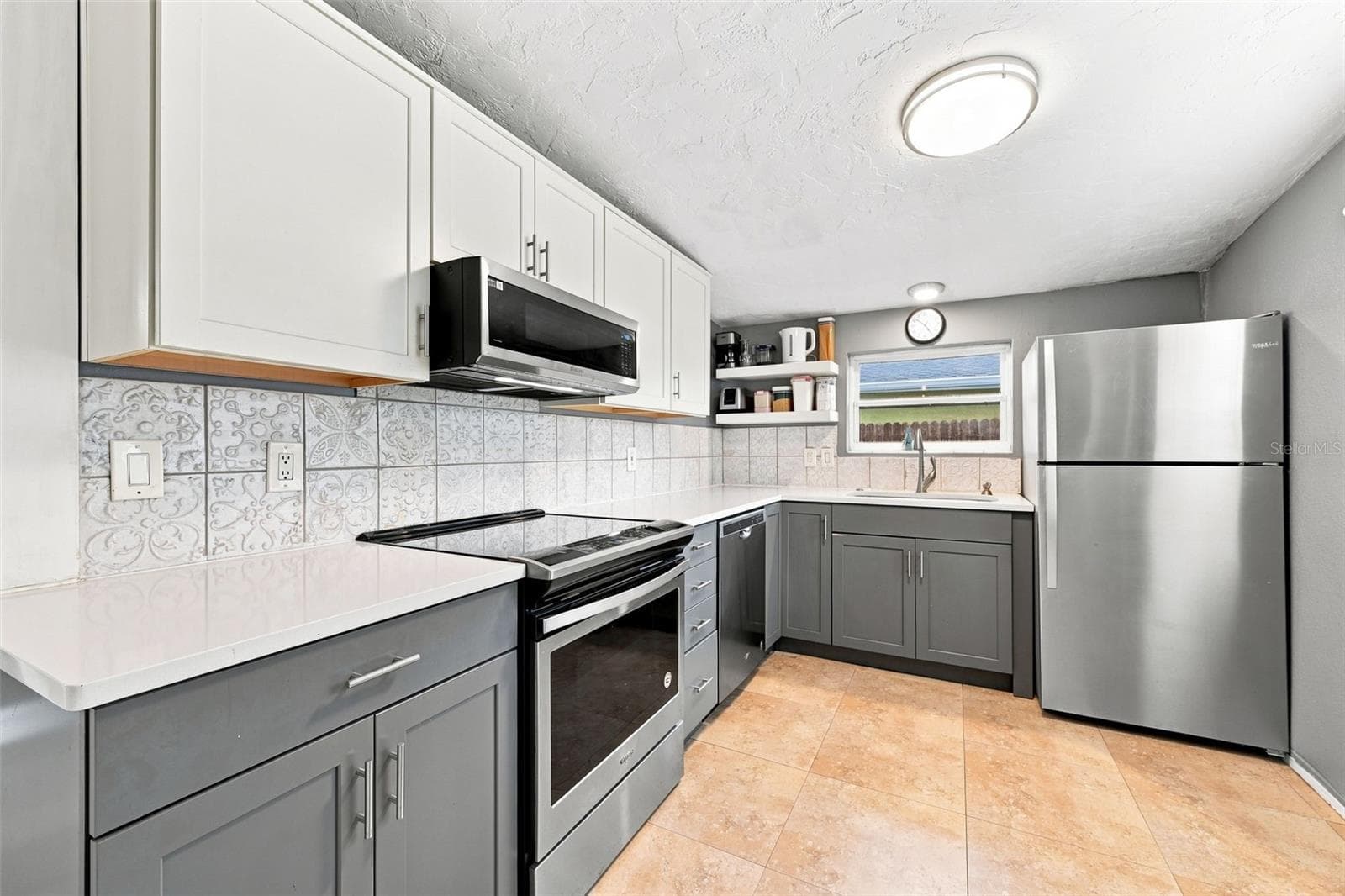 newer appliances - 1773 EZELLE AVE, LARGO