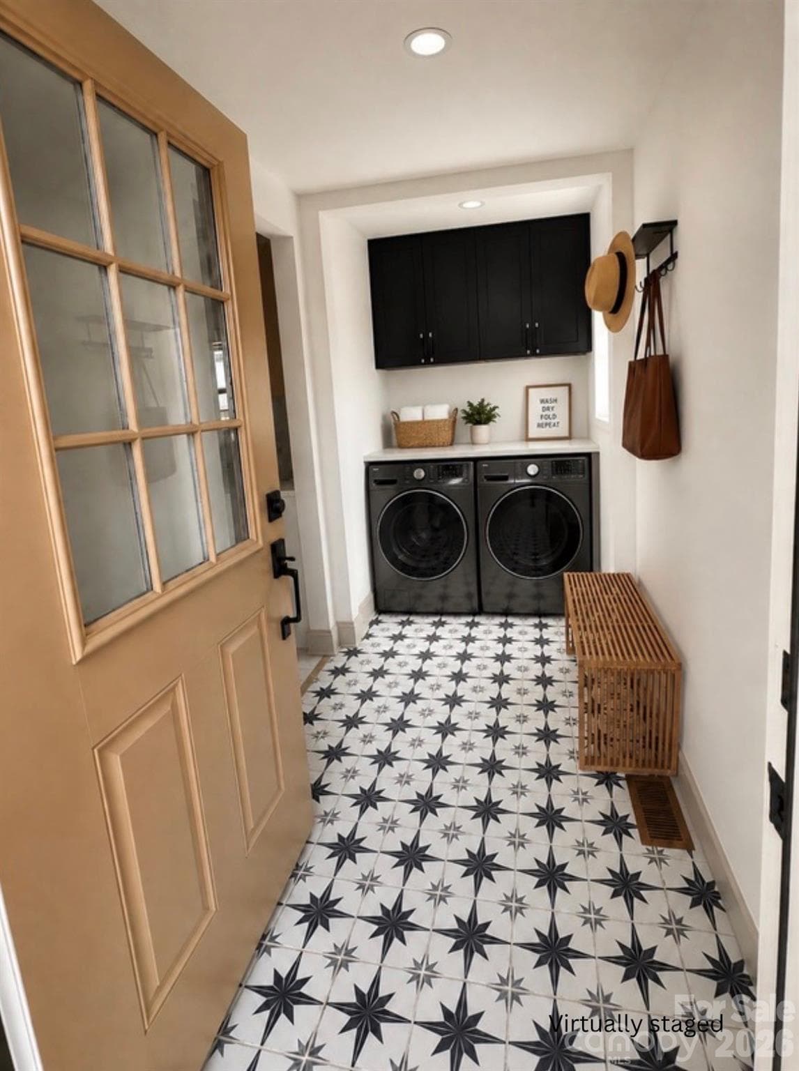 Single Family Residence at 1906 Ashley Road, Charlotte, photo 21 of 27